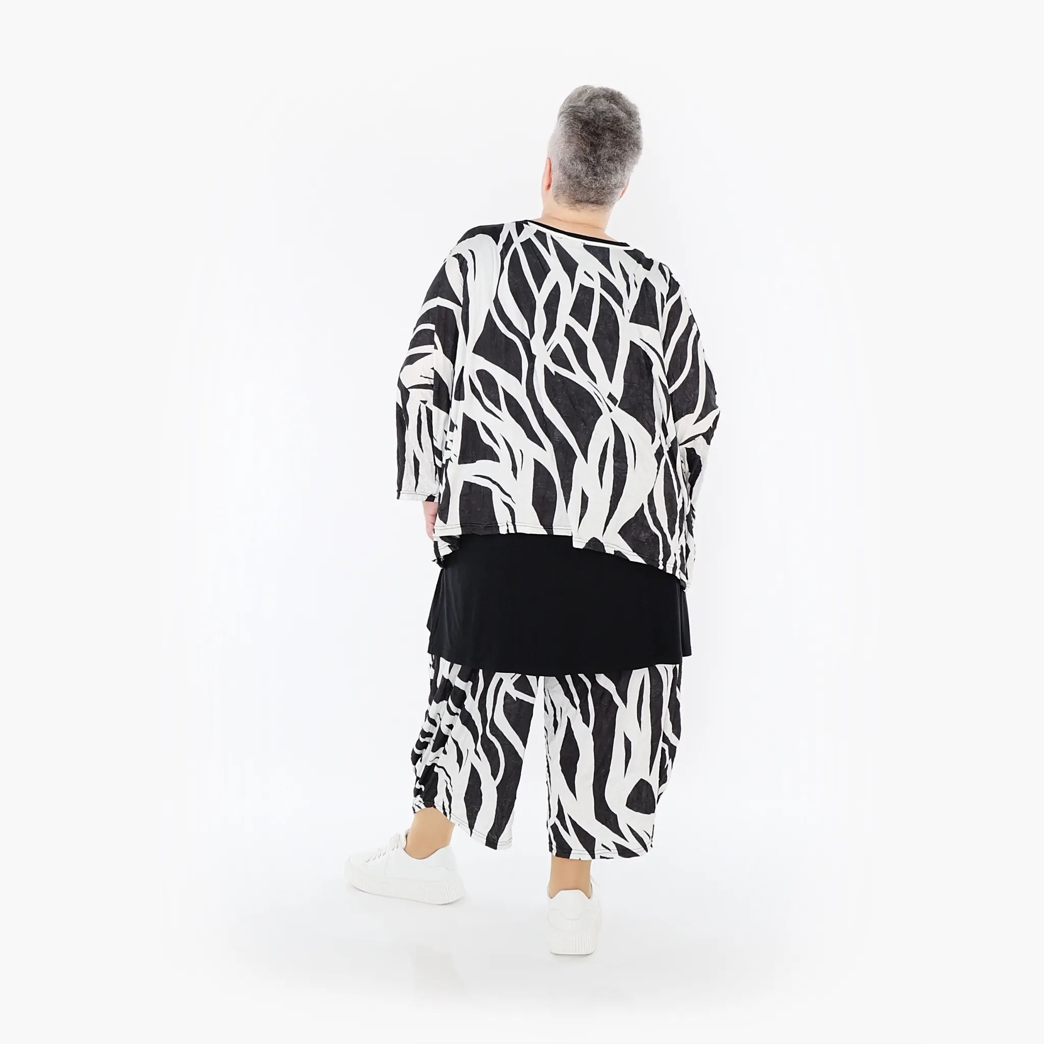 AKH Fashion 3018 Big Shirt, Black and White