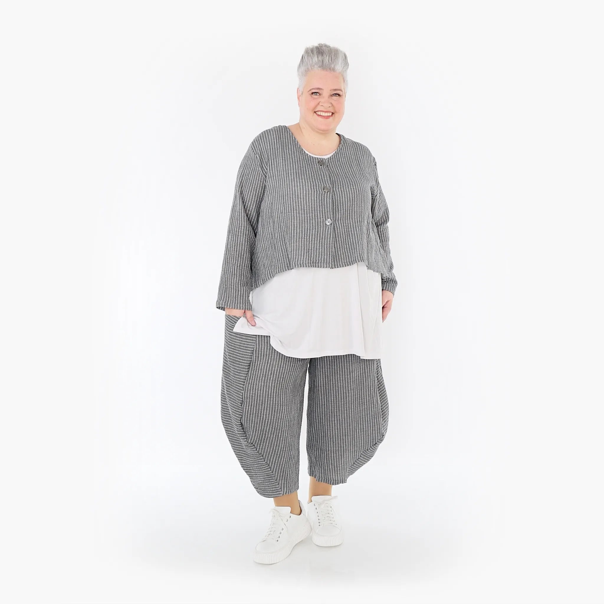 AKH Fashion Jacke 130 Carly, Grau/Weiß