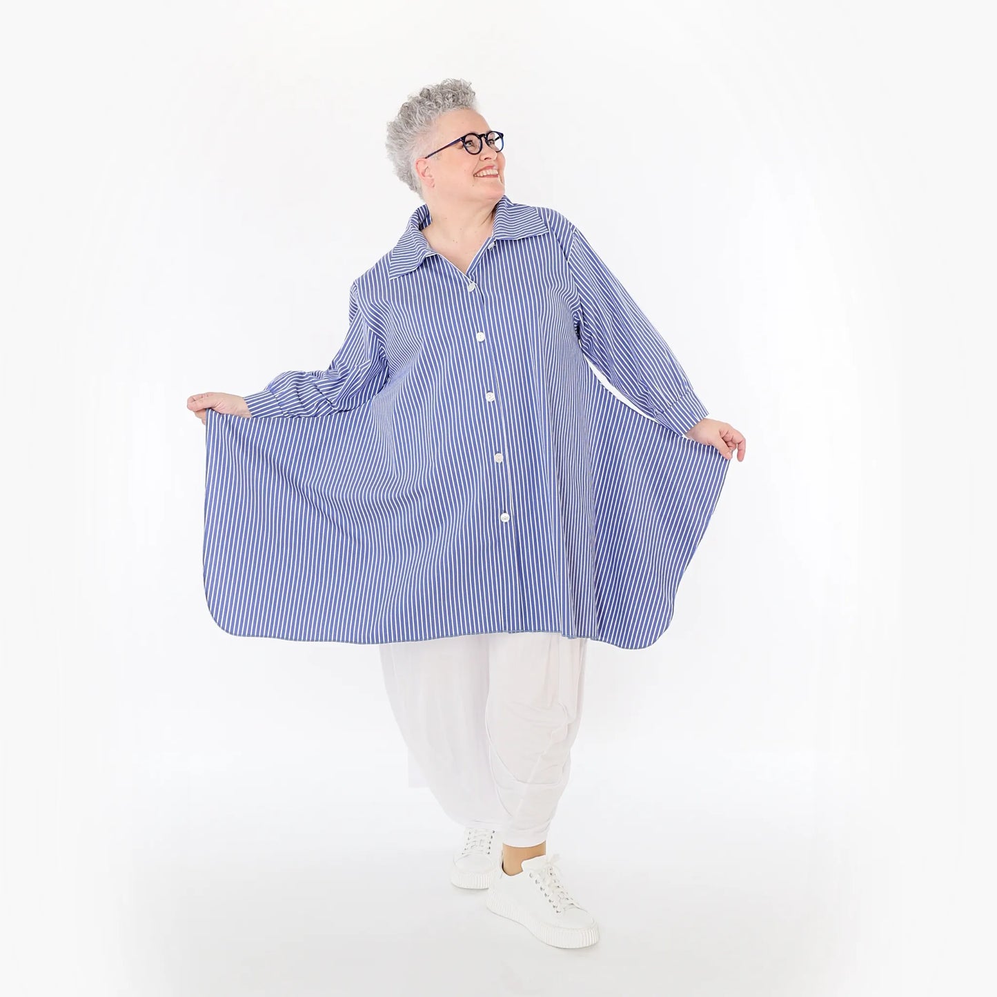 AKH Fashion 6917 Bluse, Blau-Weiß