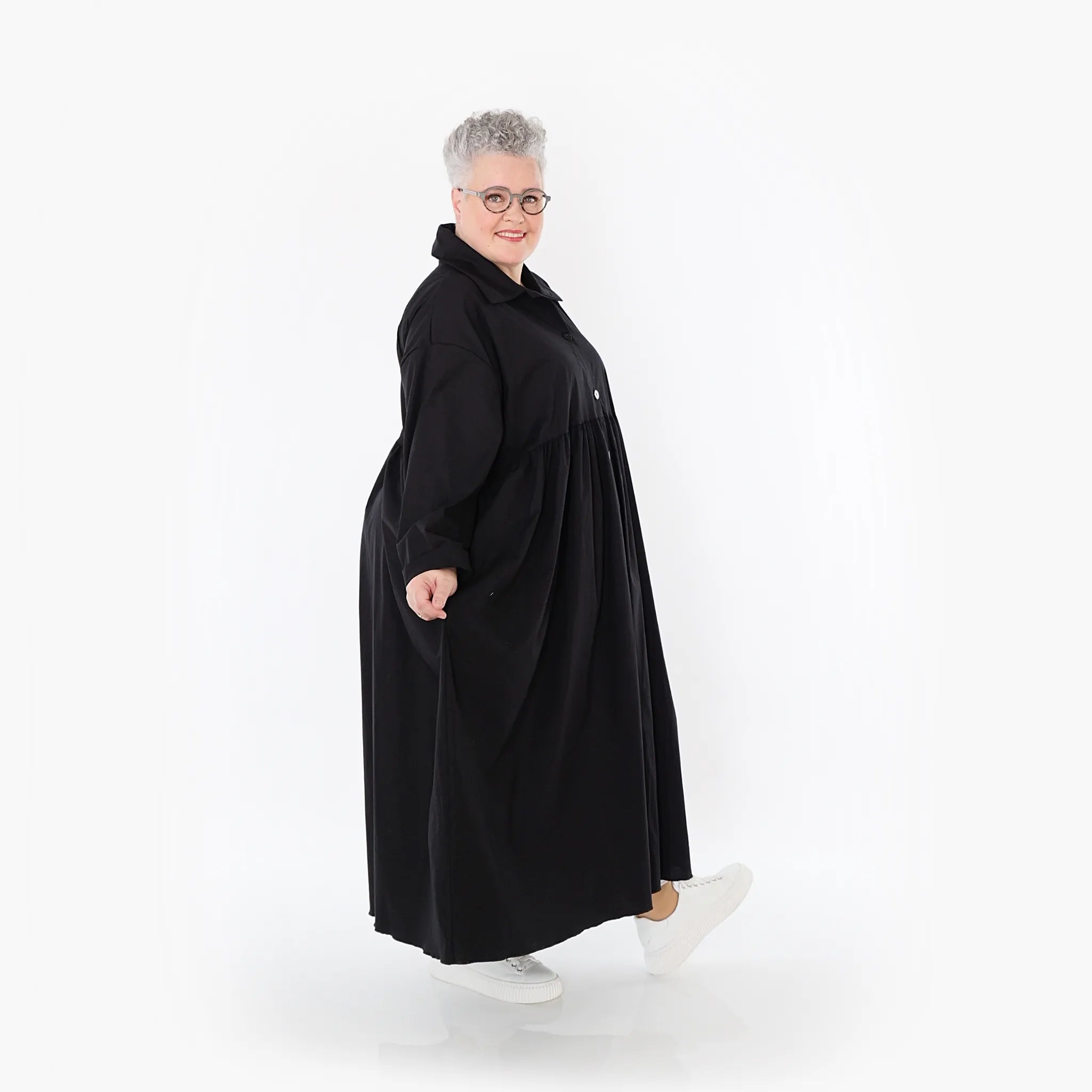 AKH Fashion Mantel 7084 Celestia, Schwarz
