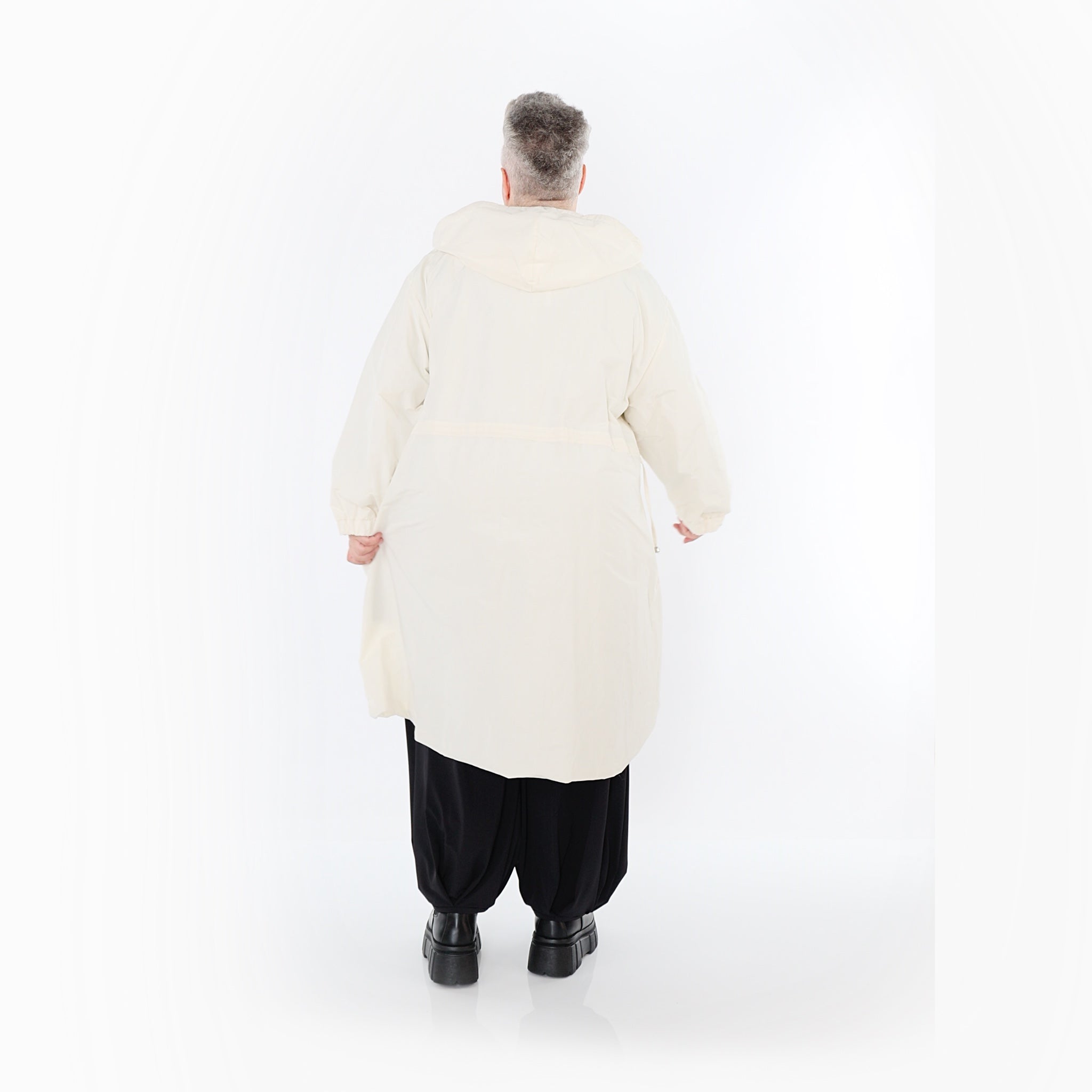 AKH Fashion 7102 coat, off-white