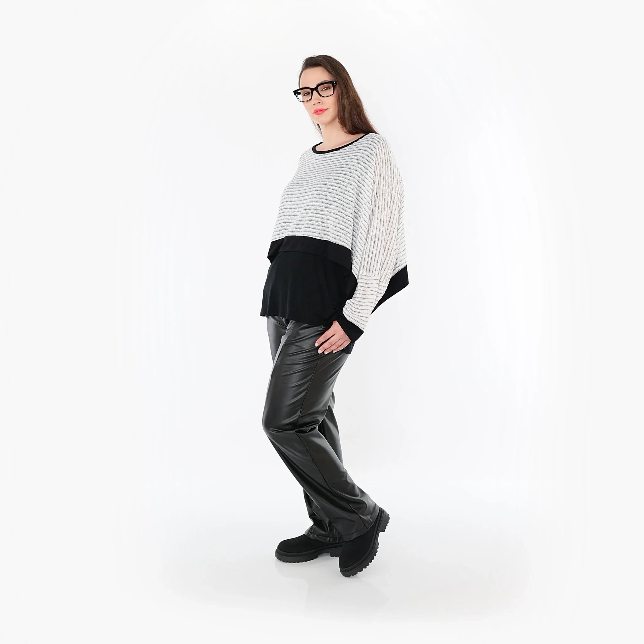 AKH Fashion · Überwurf · Samira · 7011 · Weiß/Schwarz