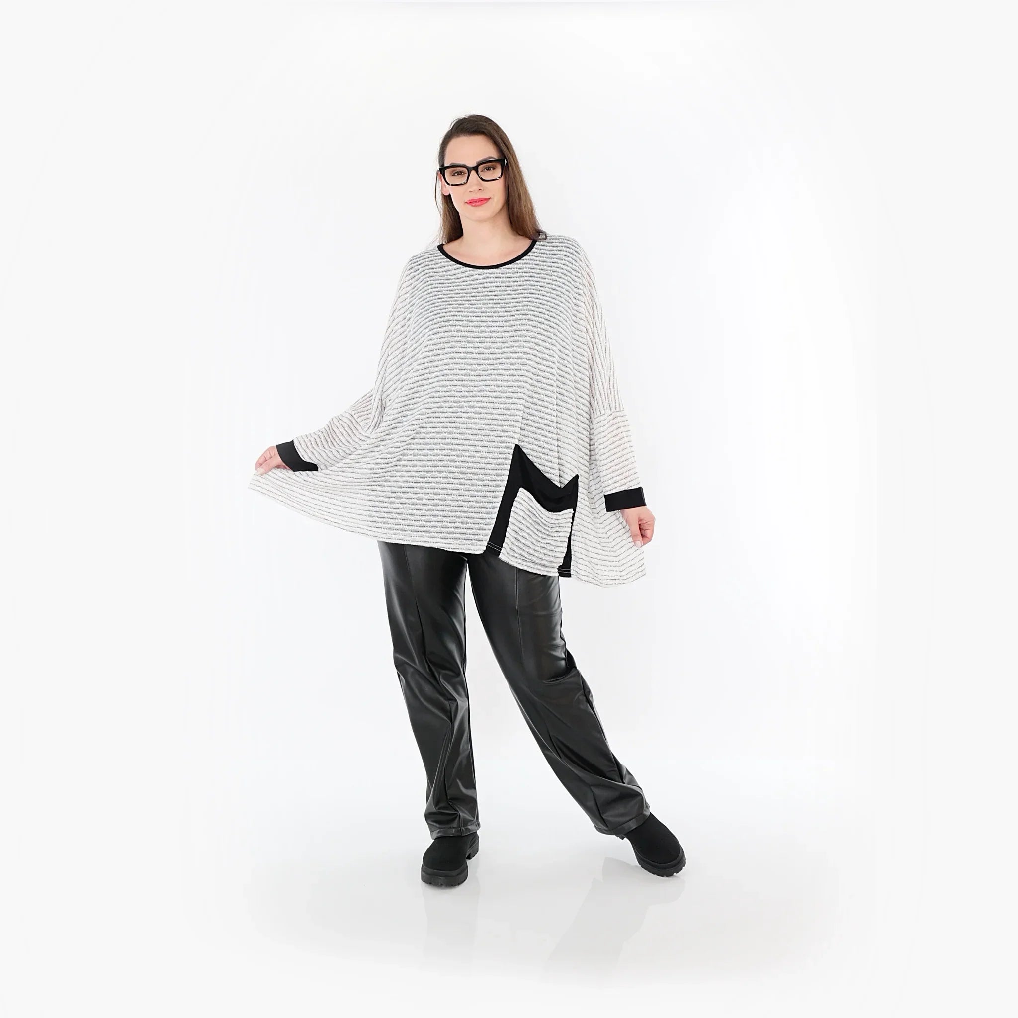 Chemise ample AKH Fashion 7060, blanc-noir