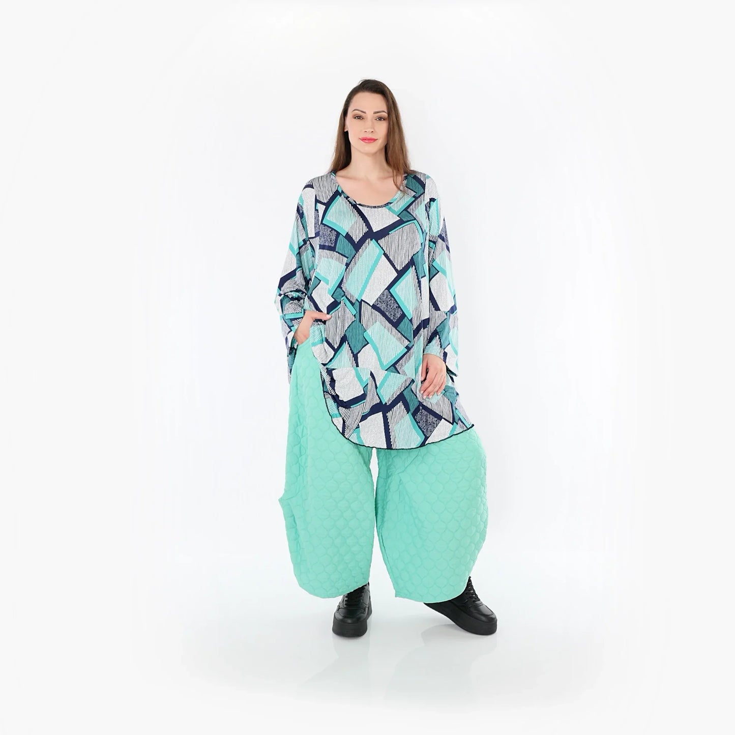 AKH Fashion 592 Big Shirt, Grün-Weiß-Marine