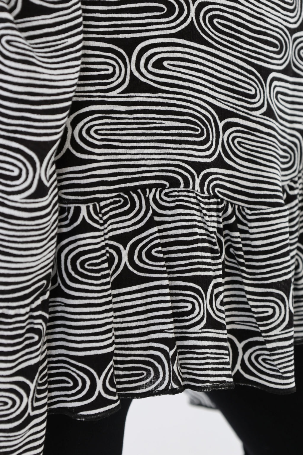 AKH Fashion 6911 Big Shirt, Black and White