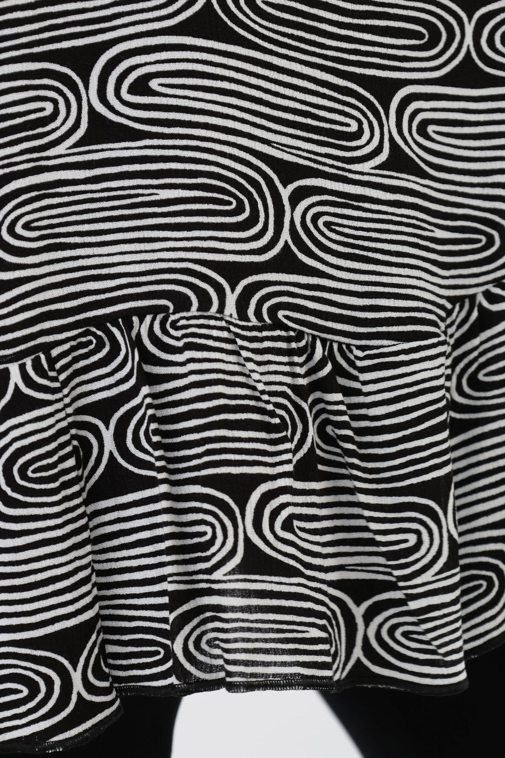 AKH Fashion 6911 Big Shirt, Black and White
