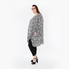 AKH Fashion 6911 Big Shirt, Black and White