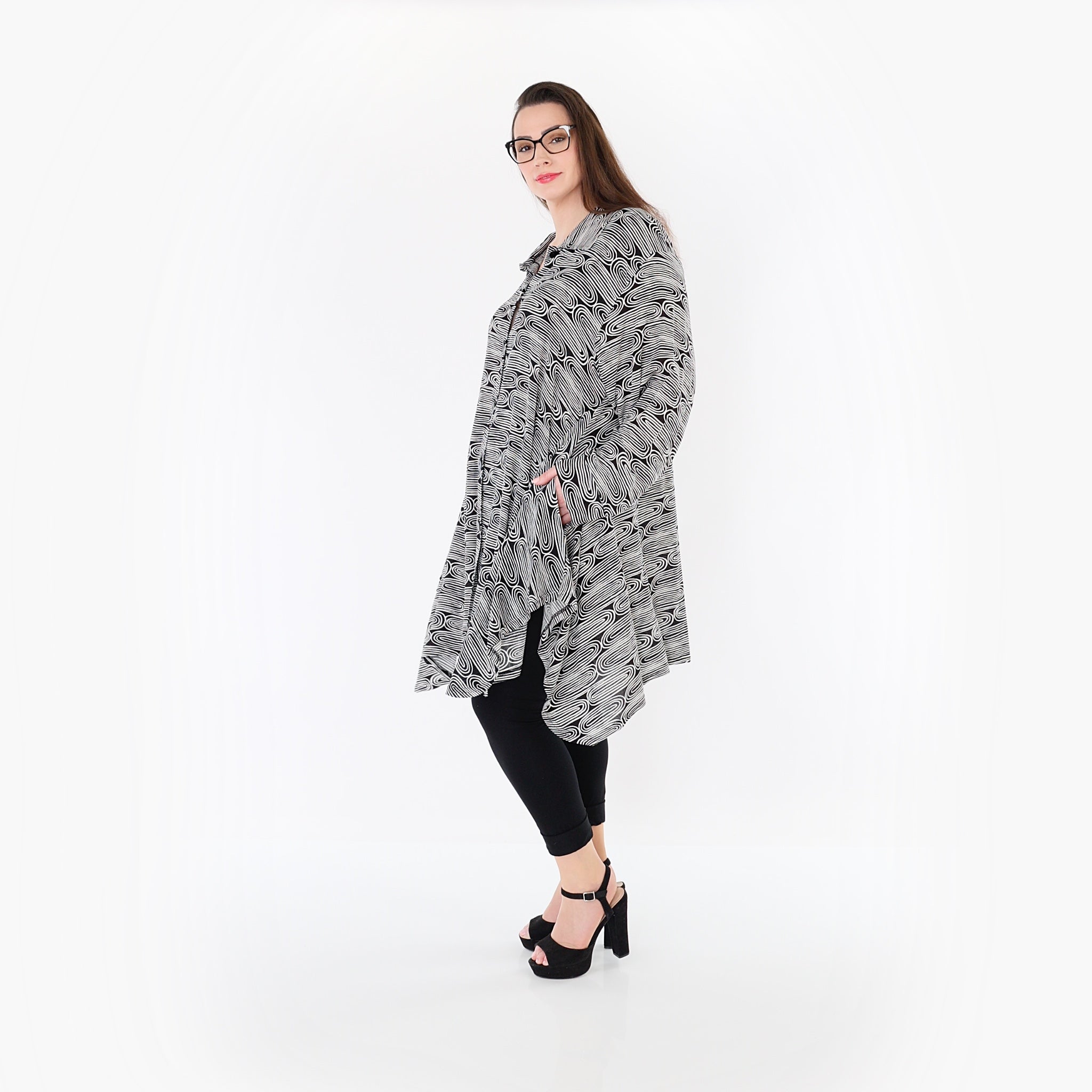 AKH Fashion Jacke 6917 SummerLove, Schwarz-Weiß
