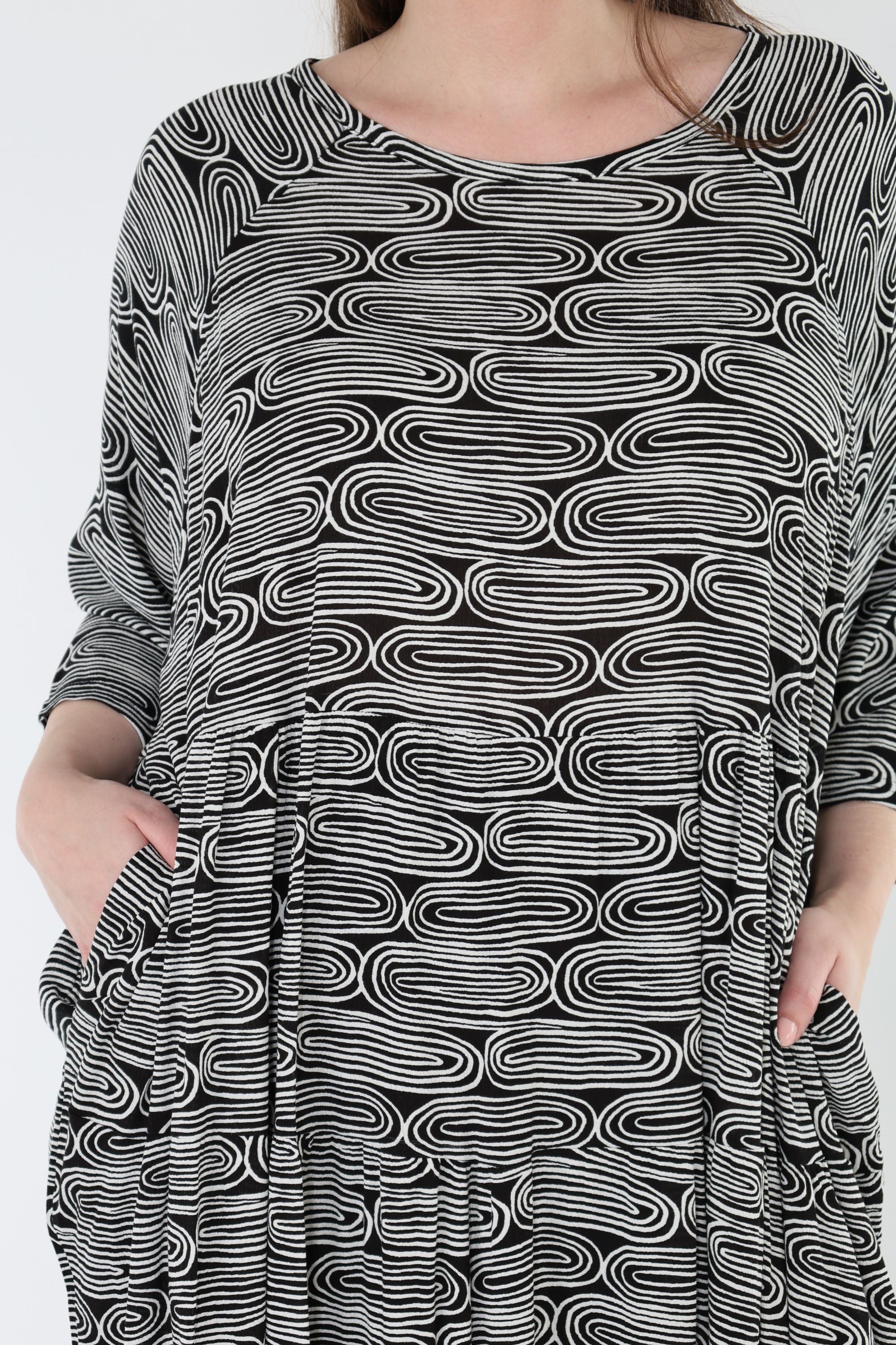 AKH Fashion 7065 Dress, Black and White