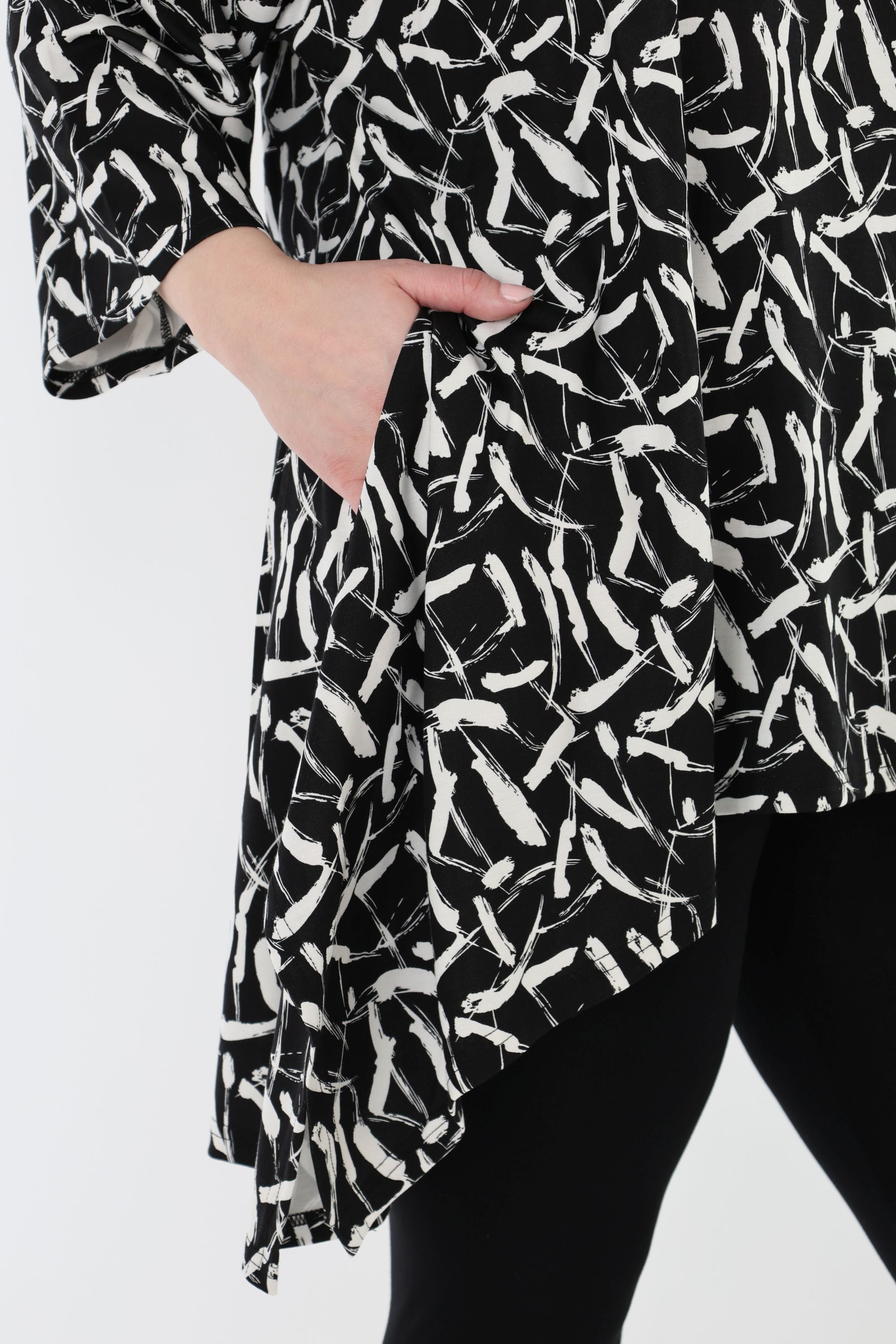 AKH Fashion 6809 Big Shirt, Black-White