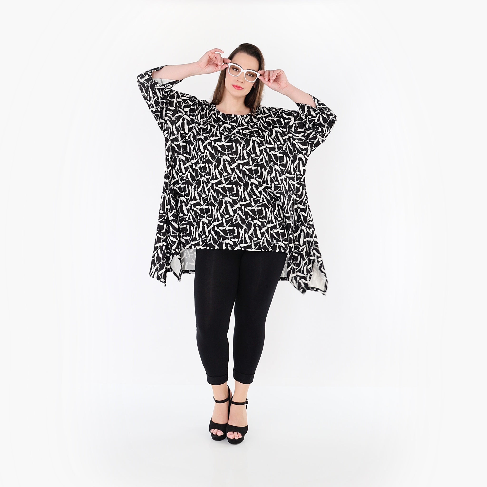 AKH Fashion 6809 Big Shirt, Black-White