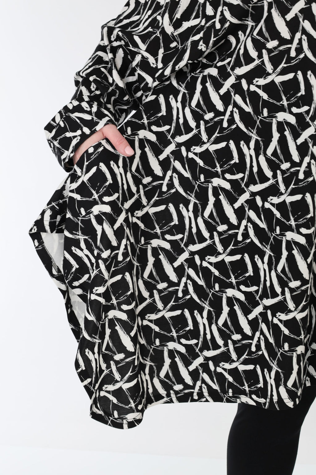 AKH Fashion 6917 Jacket, Black and White