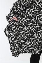 AKH Fashion 6917 Jacket, Black and White