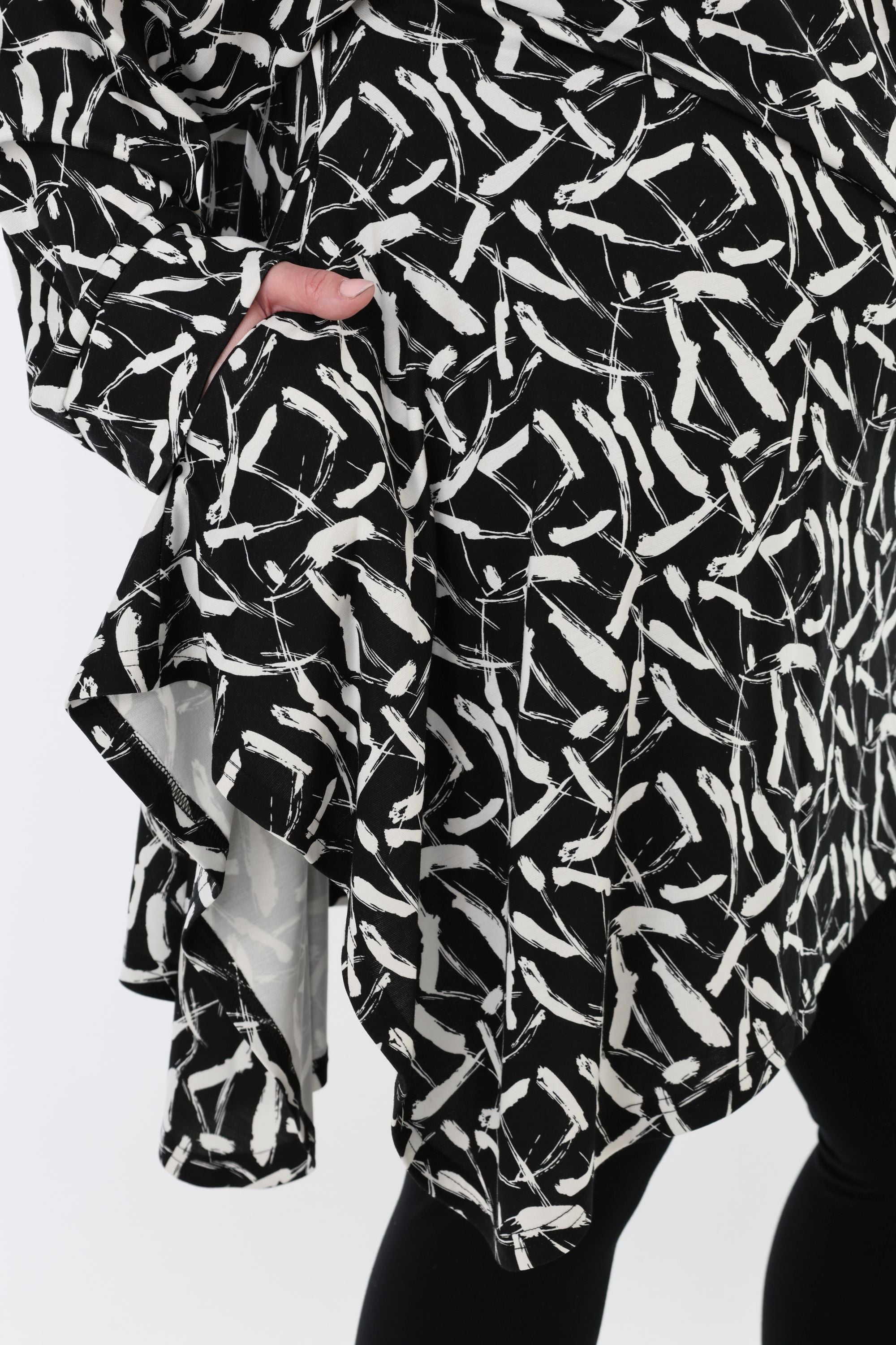AKH Fashion 6917 Jacket, Black and White