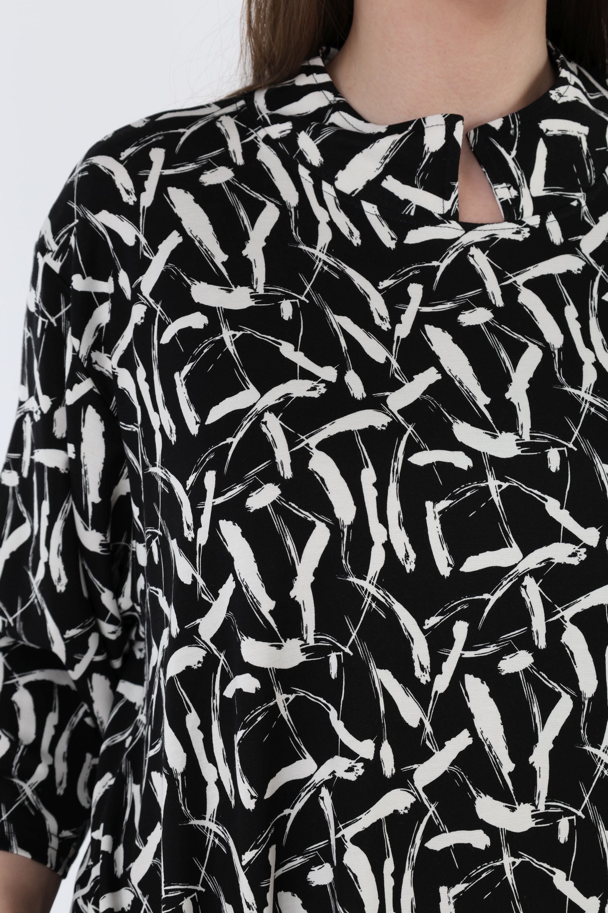 AKH Fashion 7198 Dress, Black-White