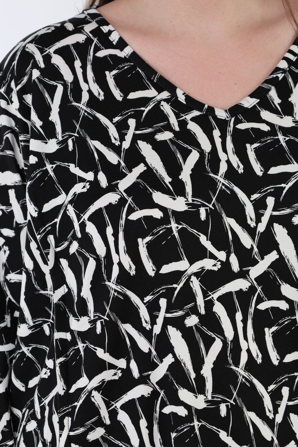 AKH Fashion 7718 Big Shirt, Black-White