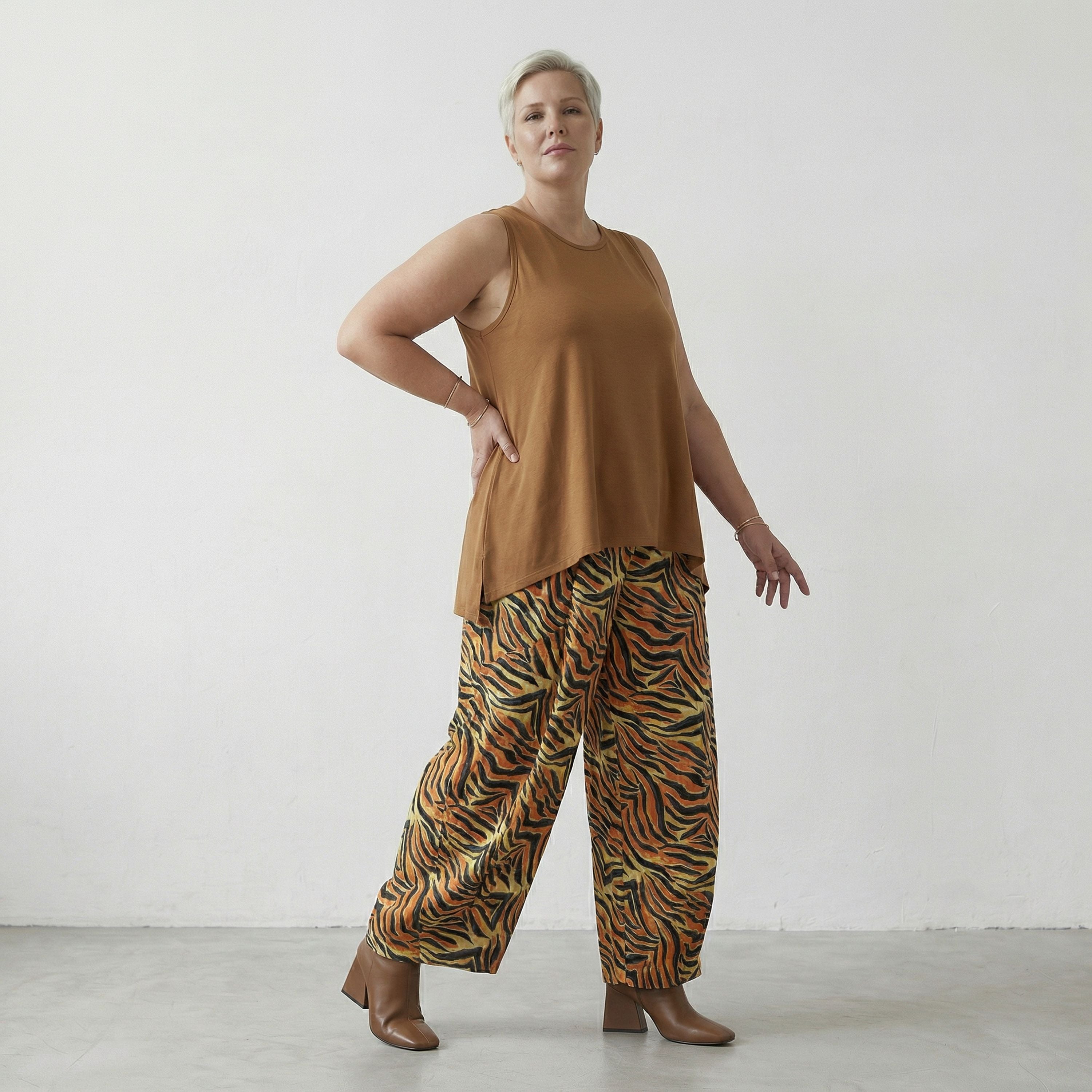 AKH Fashion Hose 8069 Malia, Orange-Schwarz-Gelb