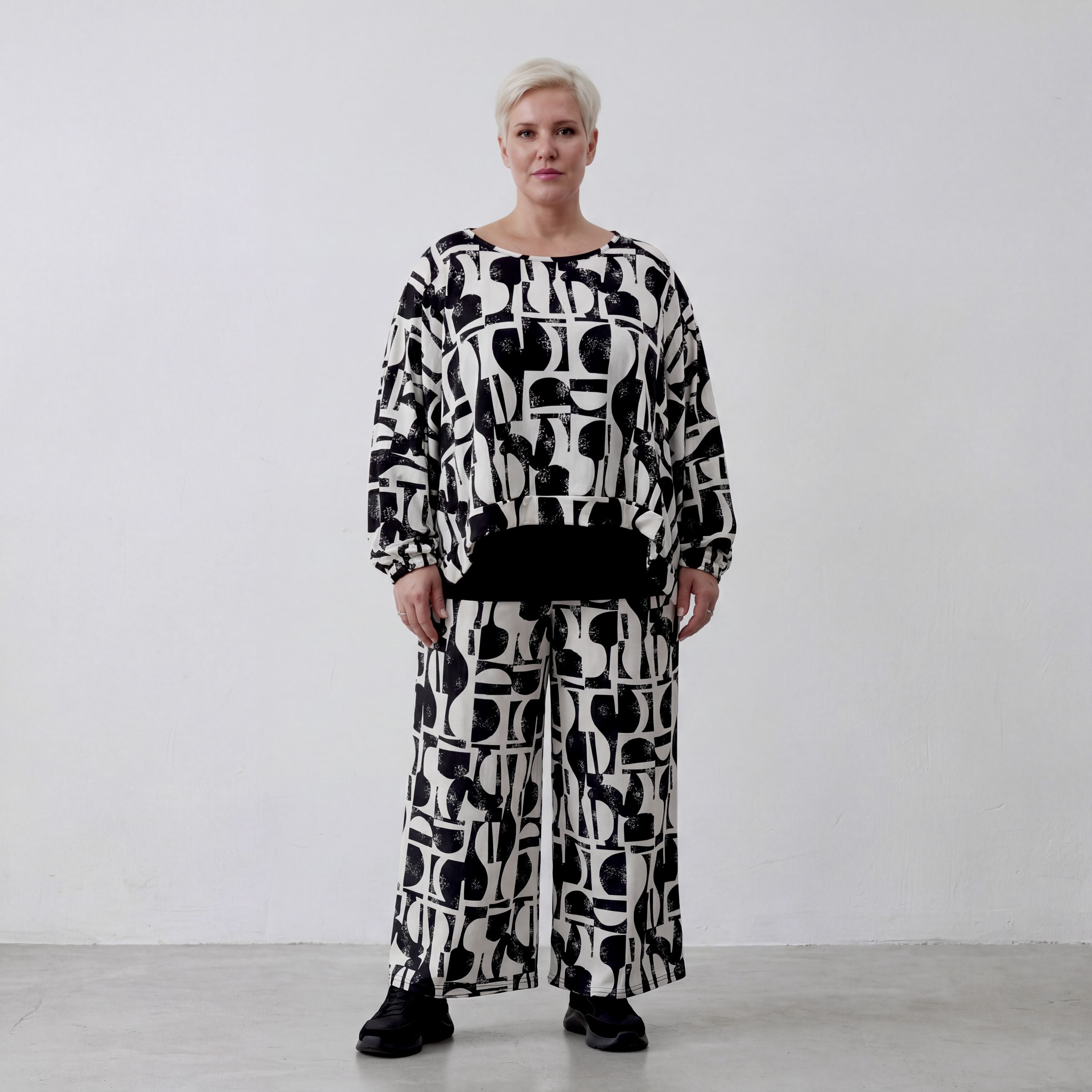 AKH Fashion · Laagjestop · Vanta · 7011 · Zwart/Wit