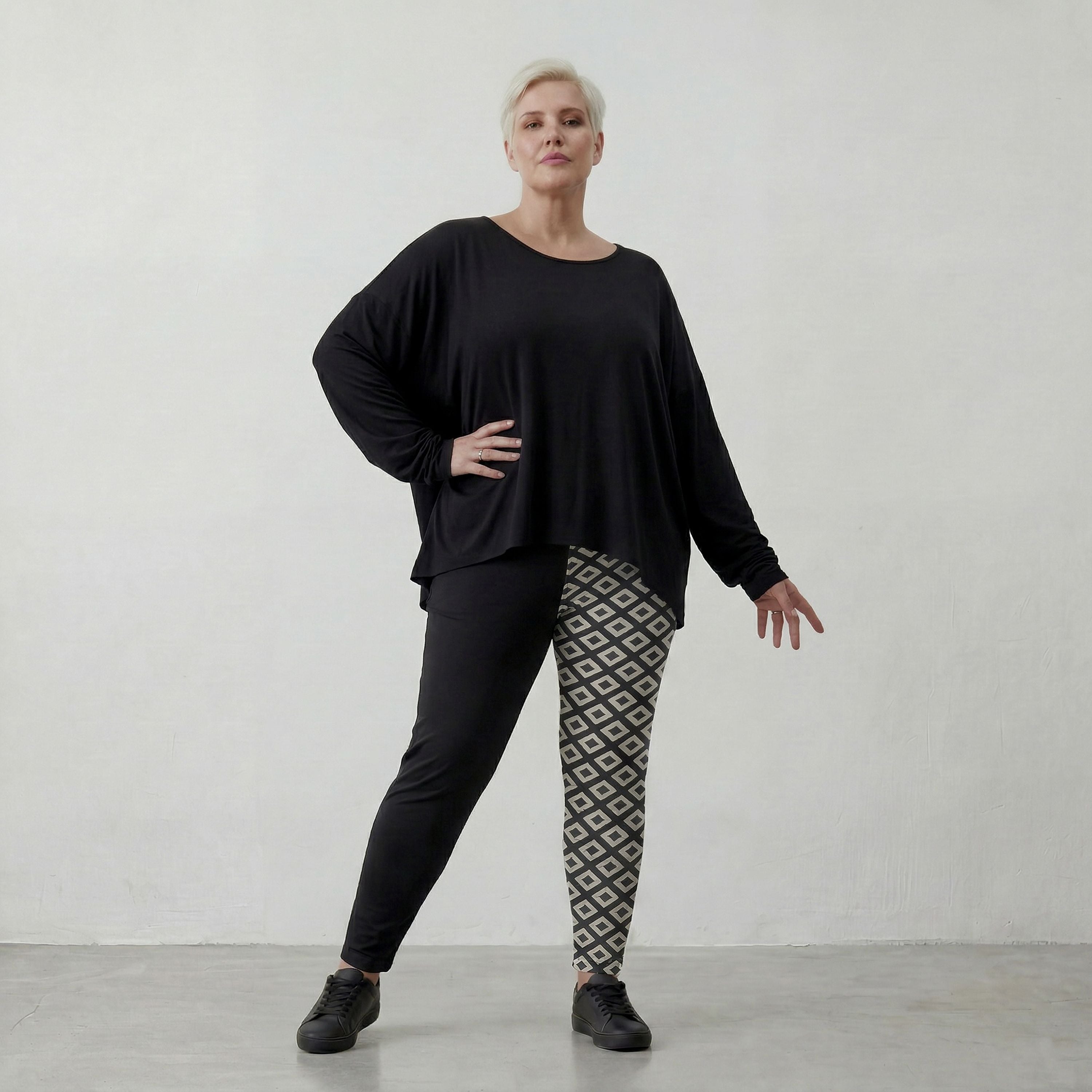 AKH Fashion Leggings P100 Atelier, Schwarz-Weiß