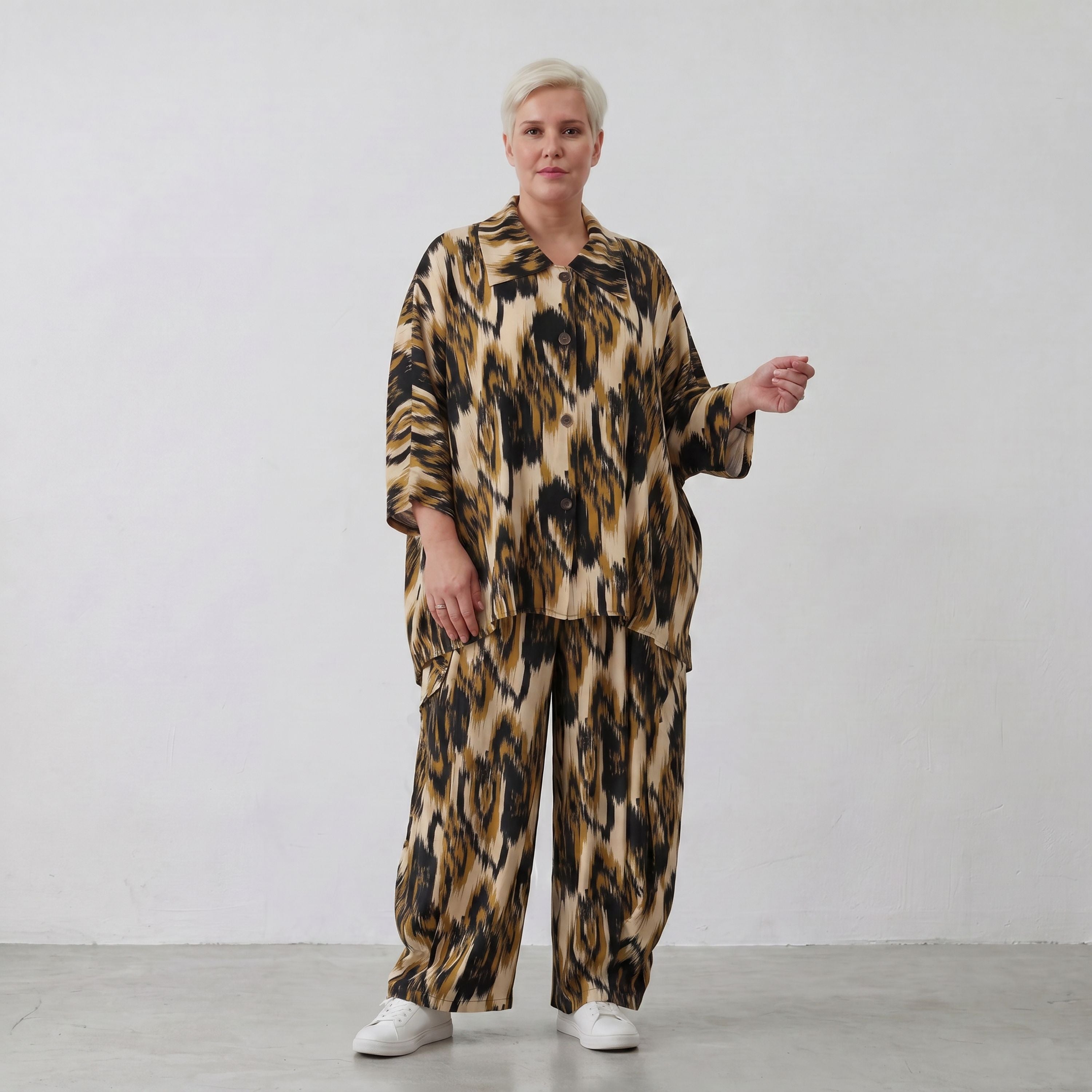 AKH Fashion Bluse 7092 Savannah, Schwarz-Beige