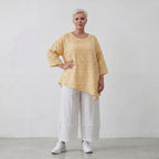 Luftiges Baumwoll-Shirt in A-Linie mit zipfeligem Saum