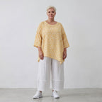 Luftiges Baumwoll-Shirt in A-Linie mit zipfeligem Saum