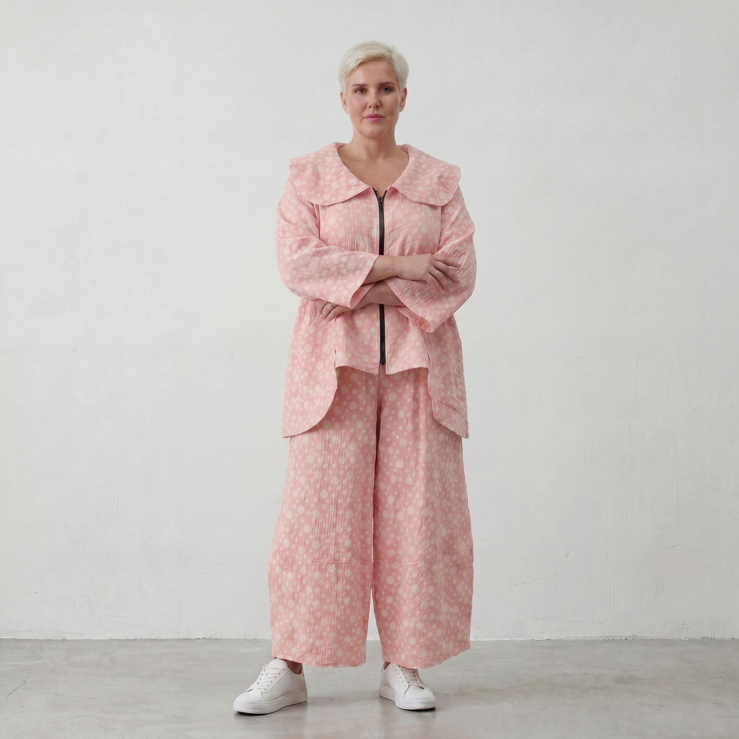 Luftige Baumwoll-Jacke in A-Linie mit Kragen in Rosa und Ecru