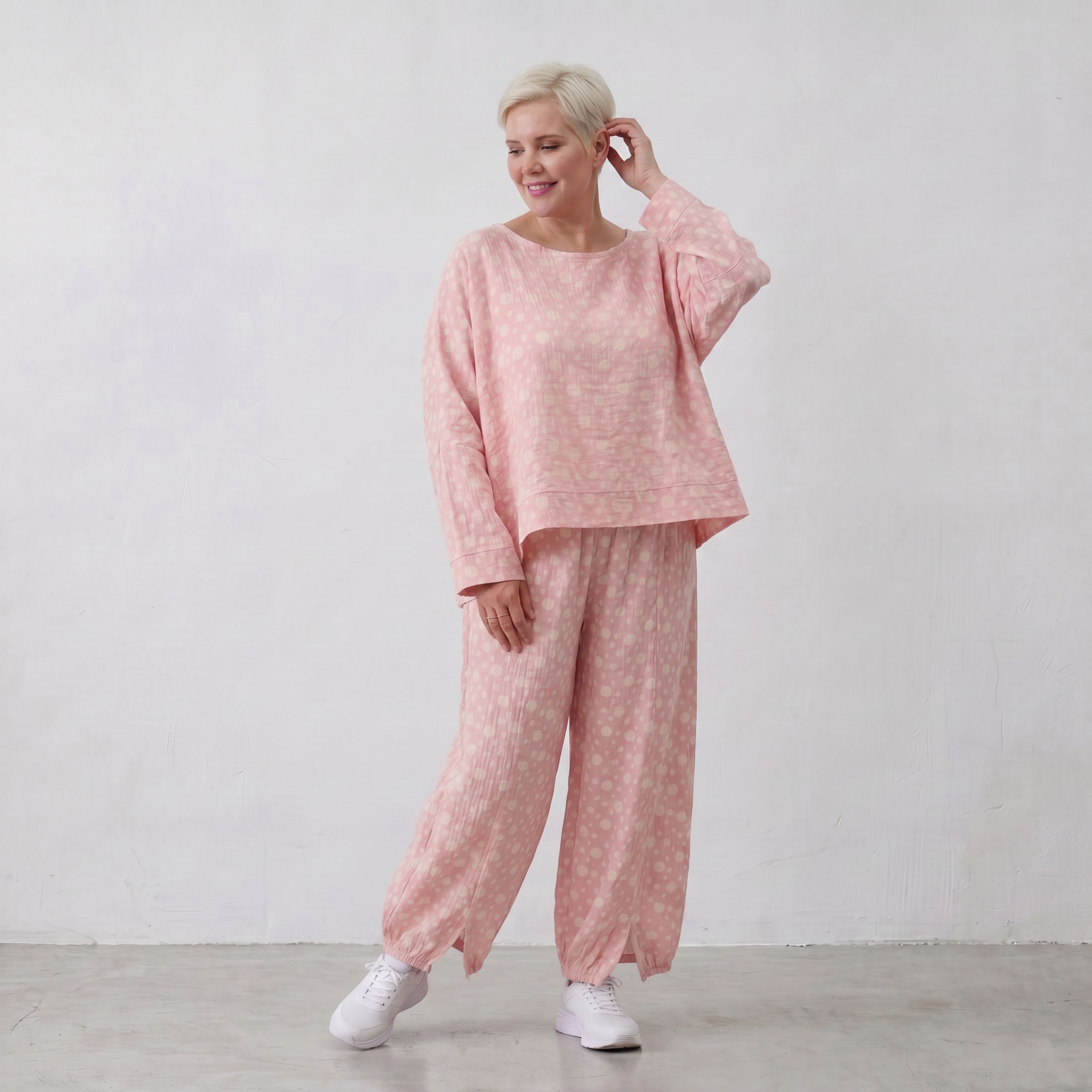 Luftige Ballon-Hose aus Mousseline in Rosa und Ecru