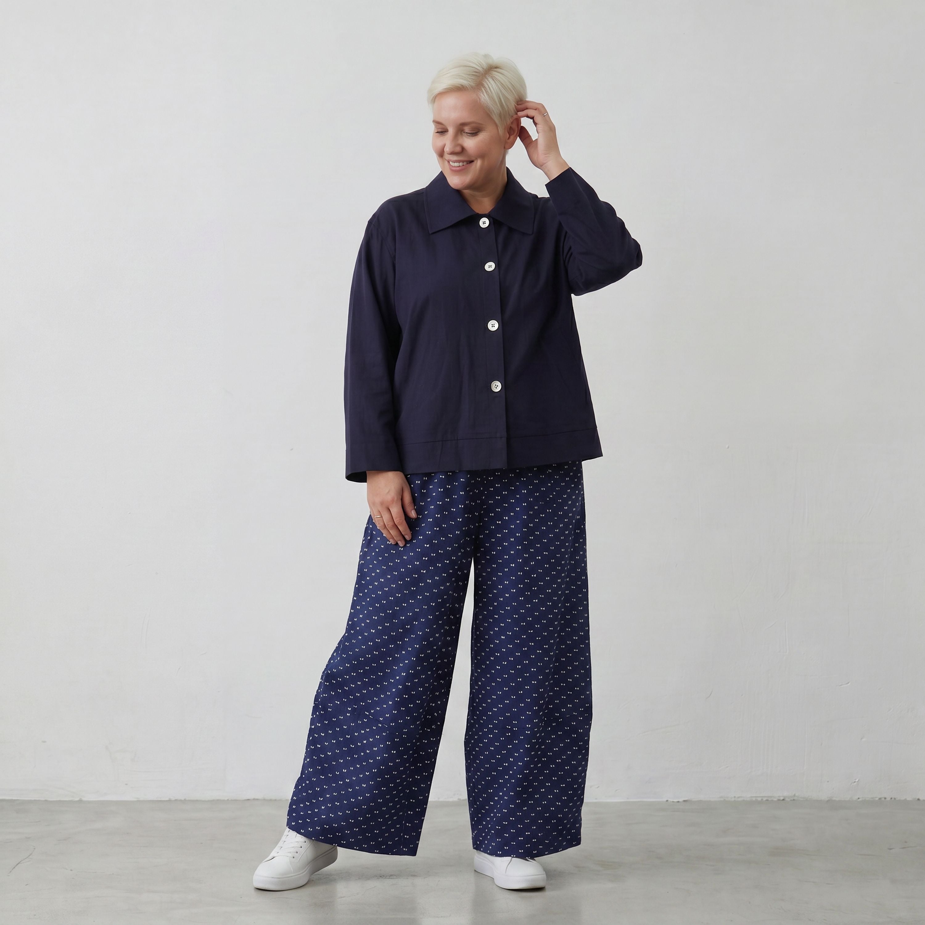 Marlene-Hose im Karomuster aus luftigem Jacquard-Stretch