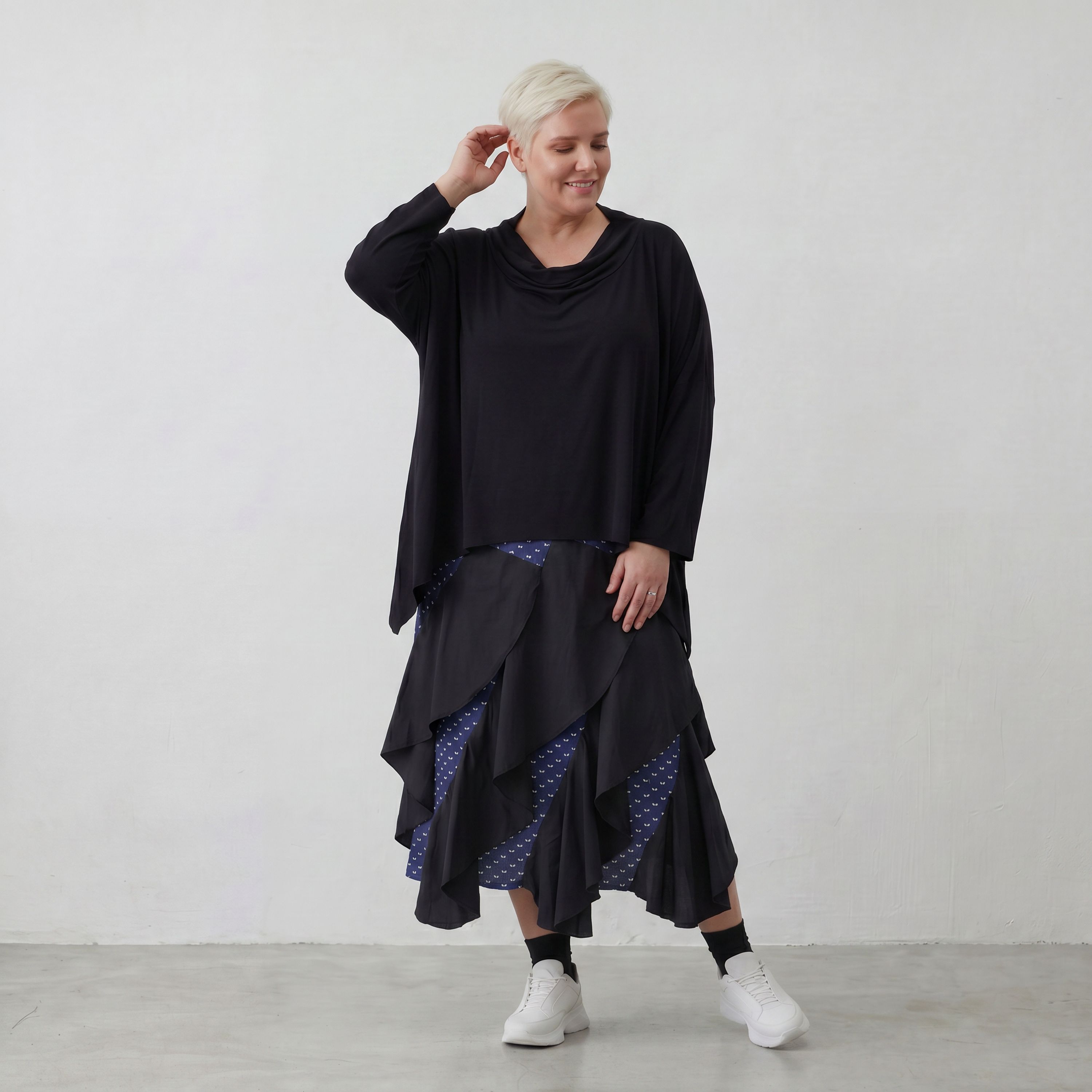 Sommerlicher Jacquard-Rock mit elastischem Bund in Karomuster