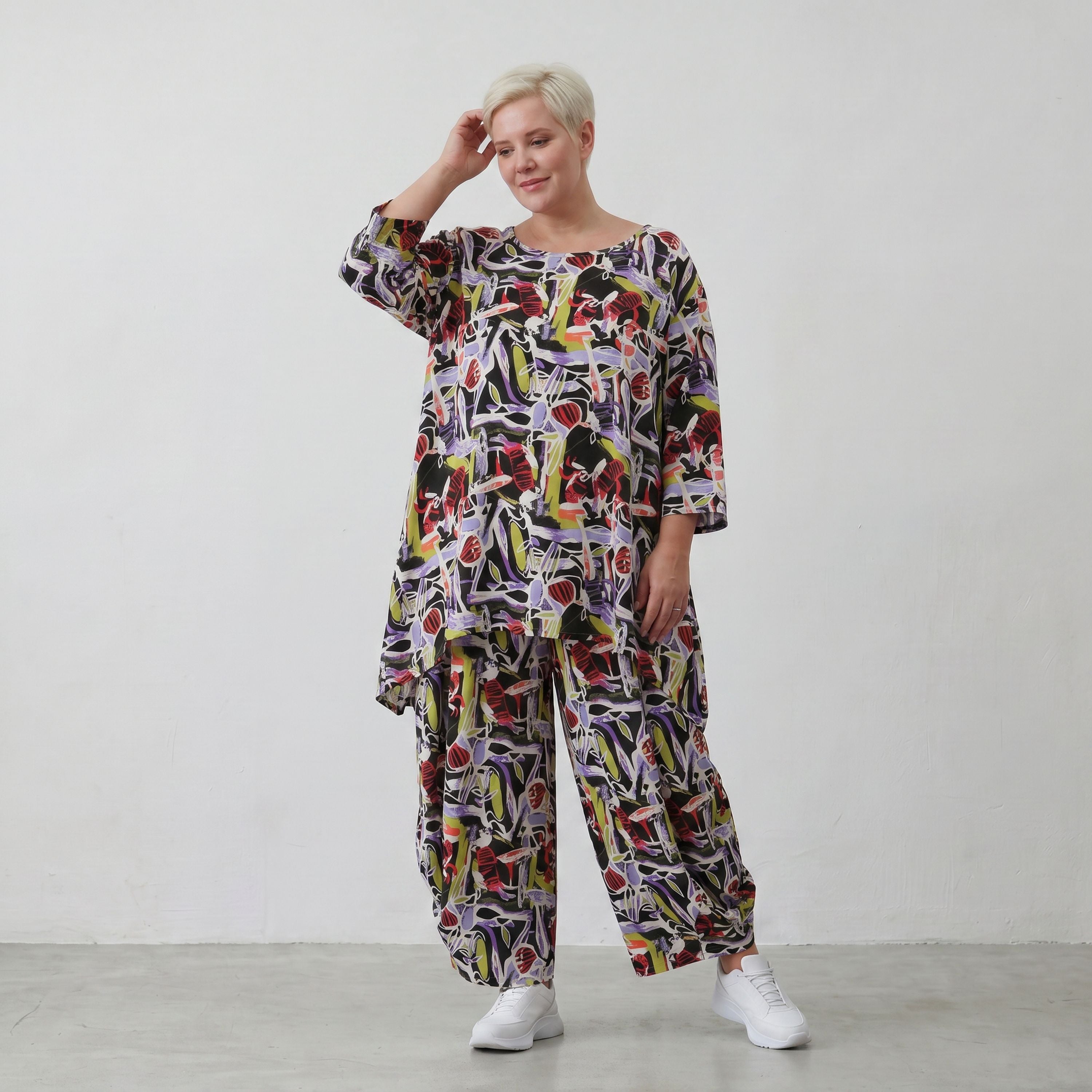 Luftiges Viskose-Shirt in A-Linie mit 3/4-Arm in drei Farben