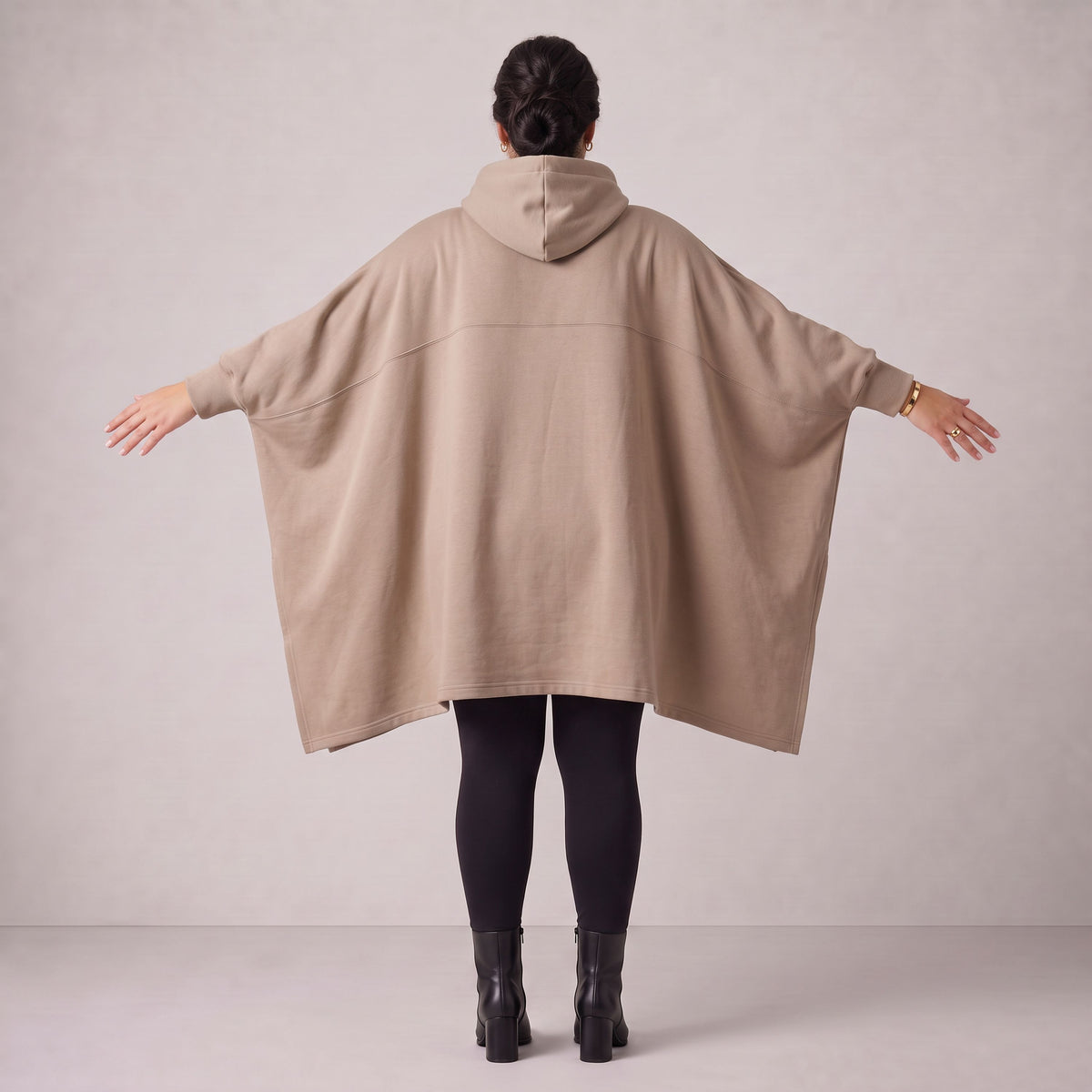 Rafay · Poncho · SolidHaniya · 2605R · SolidCream