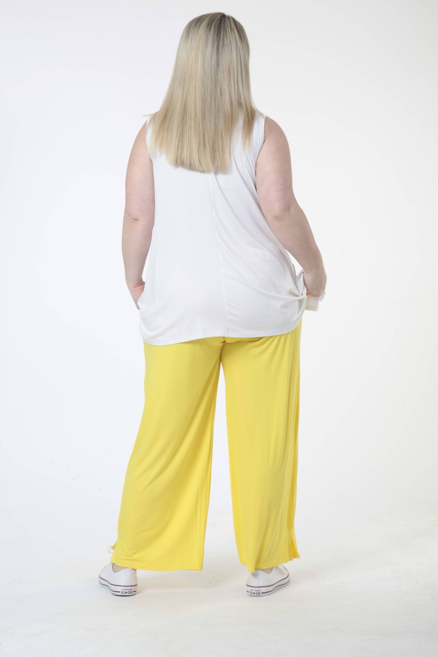 Alltags Hose in gerader Form aus feiner Jersey Qualität, Viskose-Basics in Gelb