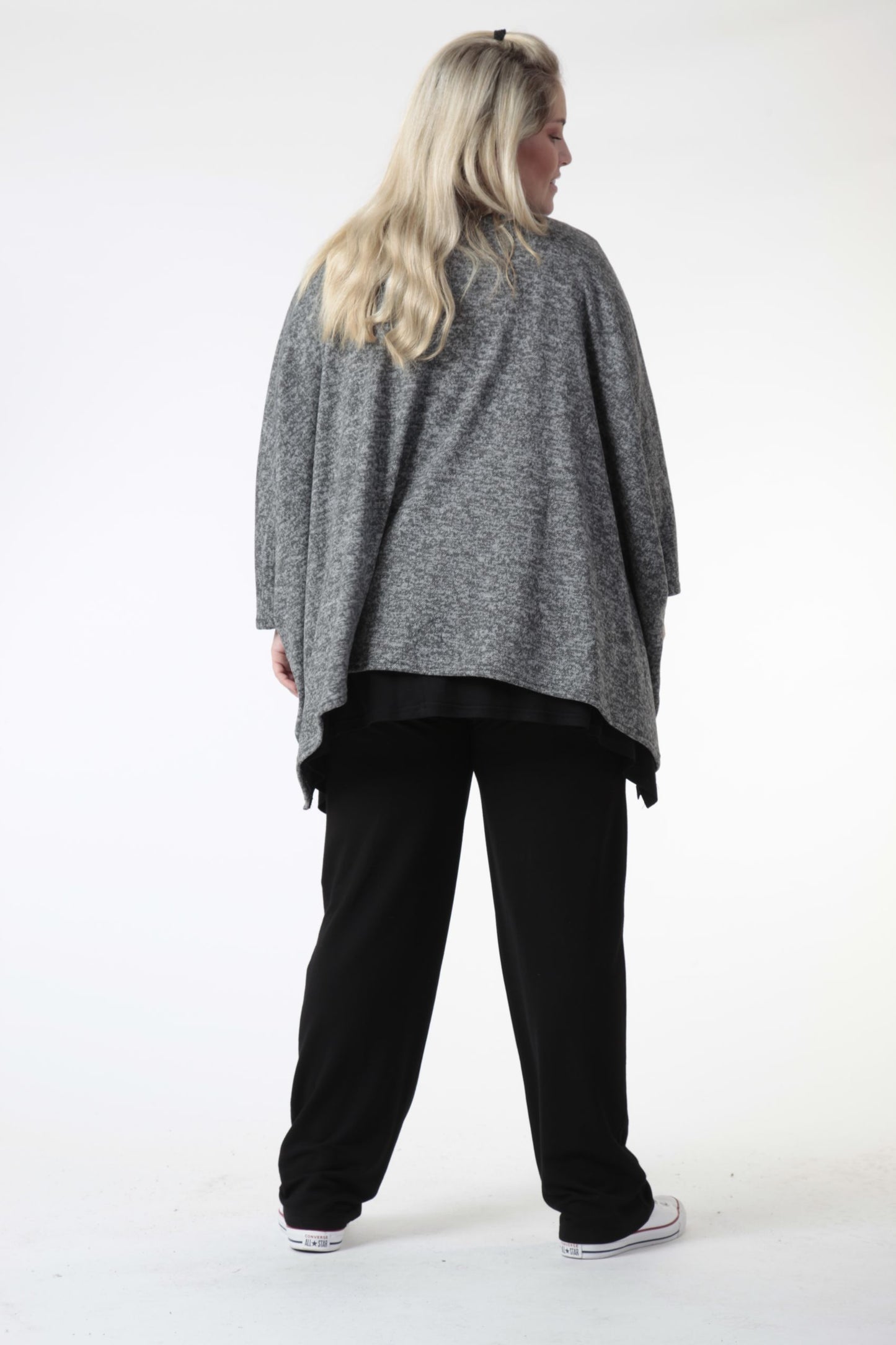 Winter big shirt in the shape of a fine knit quality, Silvia in gray