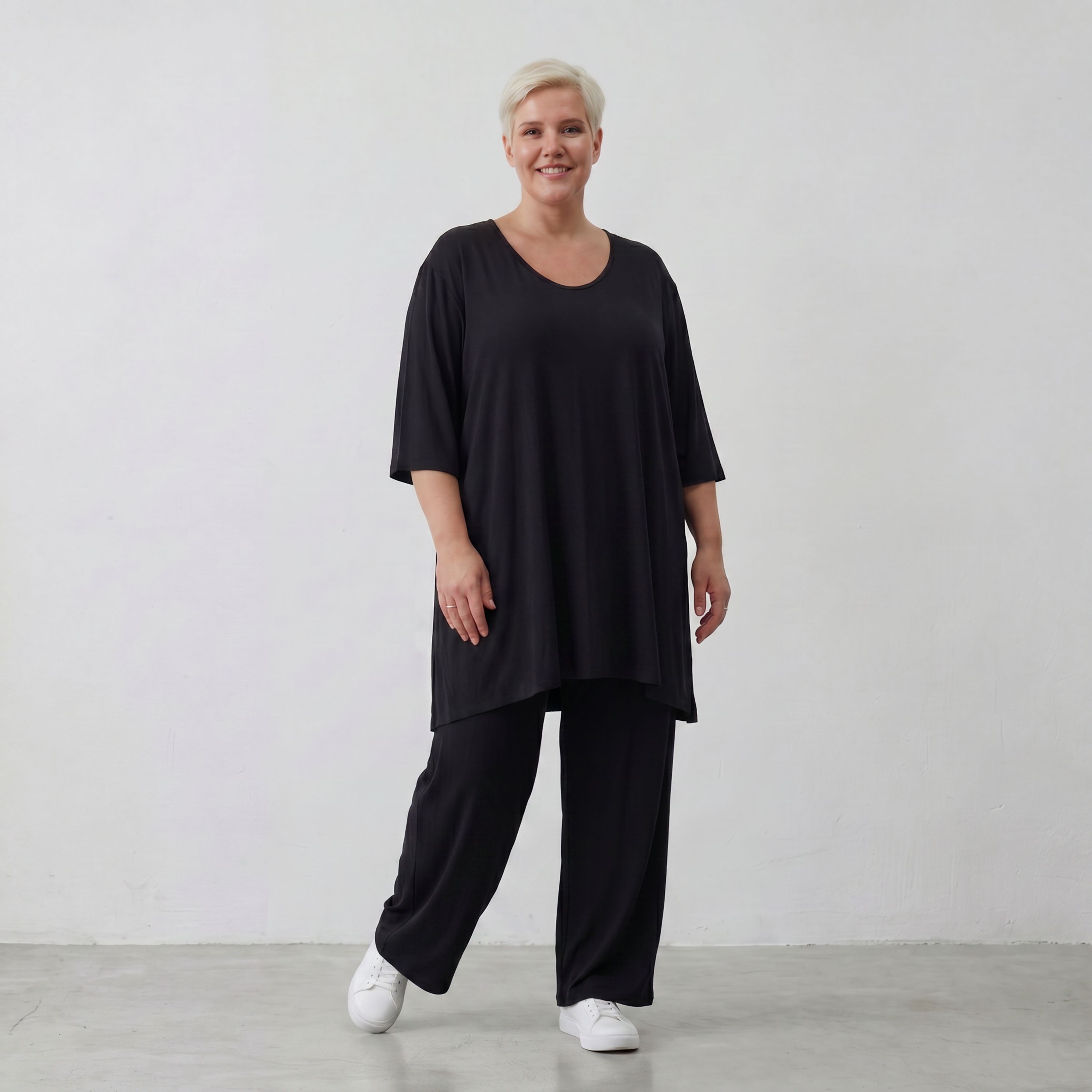 AKH Basics · Shirt · Skye · 1019 · Zwart