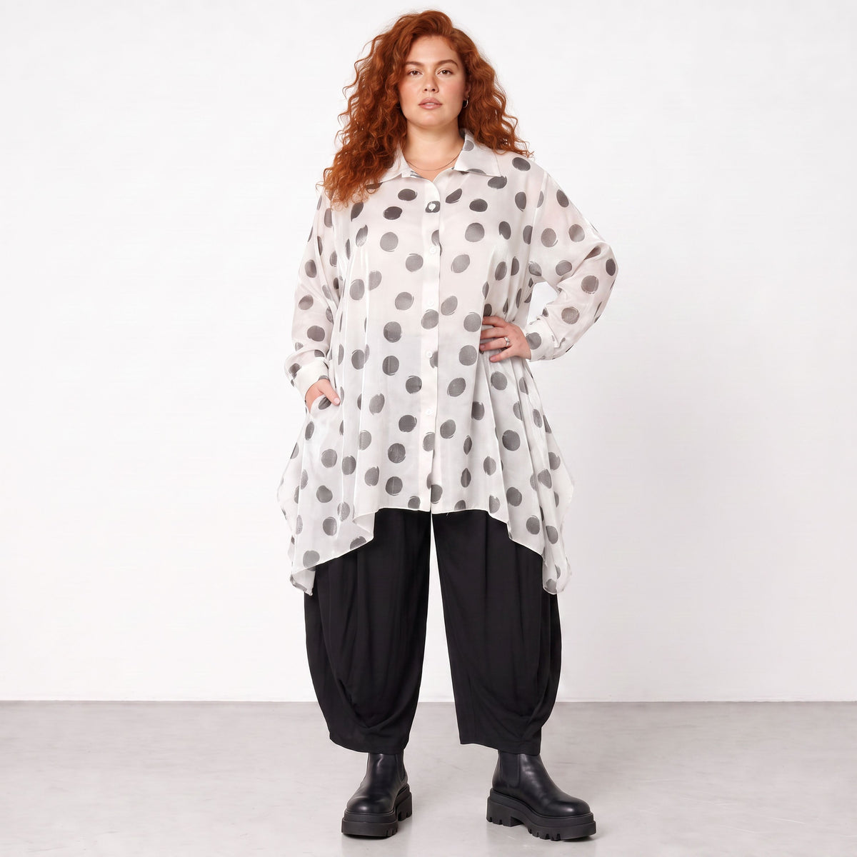AKH Premium · Blouse · Amadora · 6917 · White/Grey