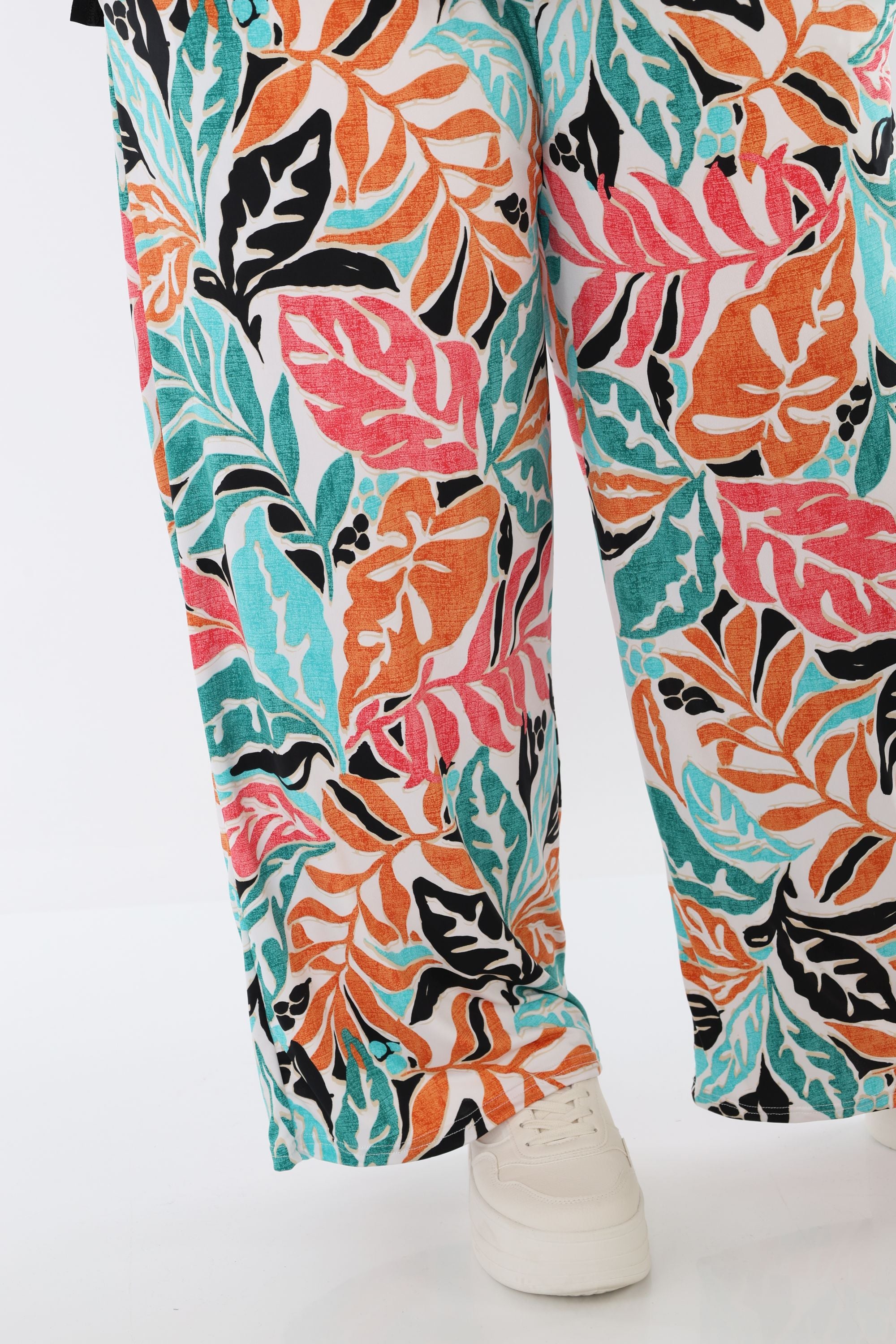 Papita Hose 2024, Multicolour