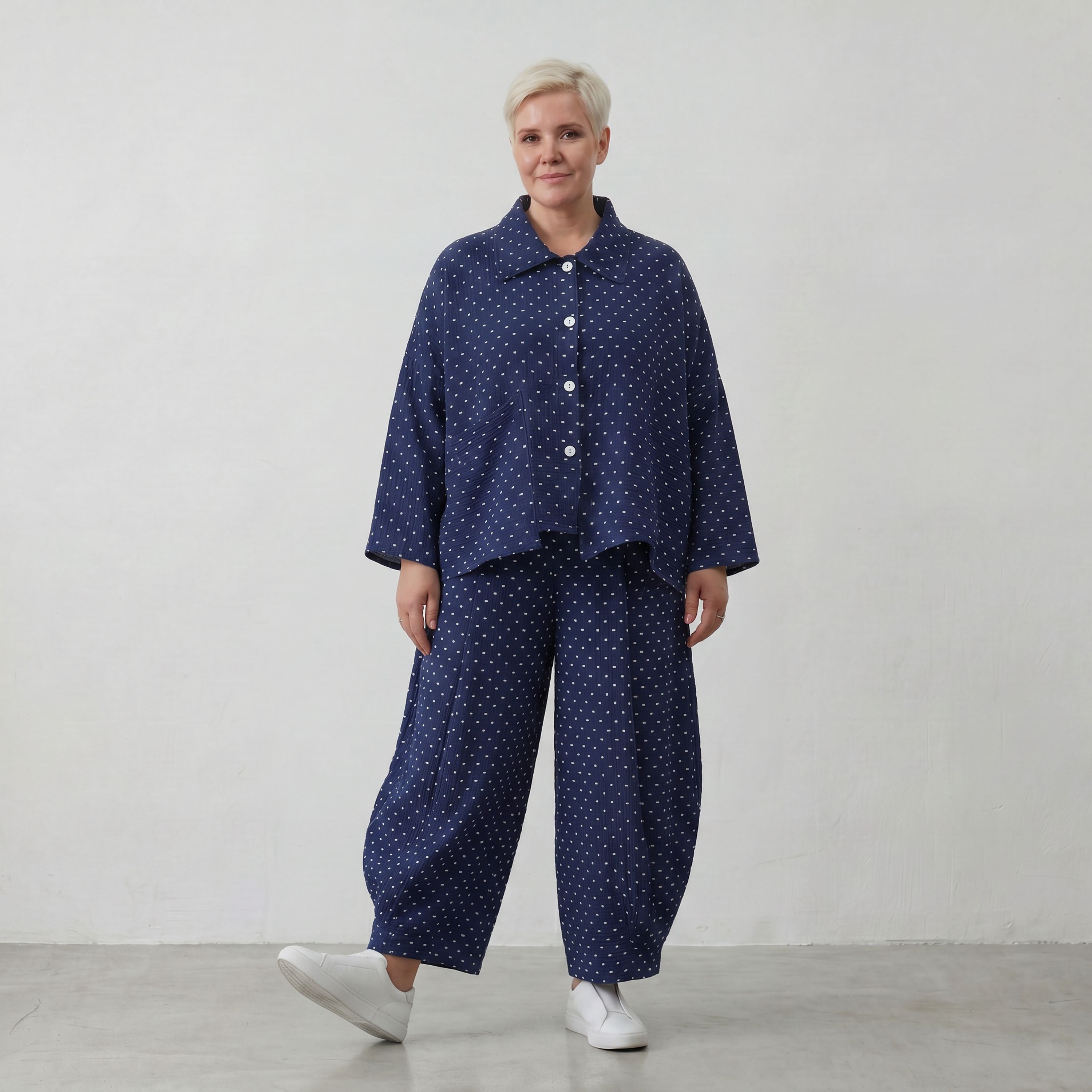 Leichte Jacquard-Jacke mit Hemdkragen in Dunkelblau Weiß