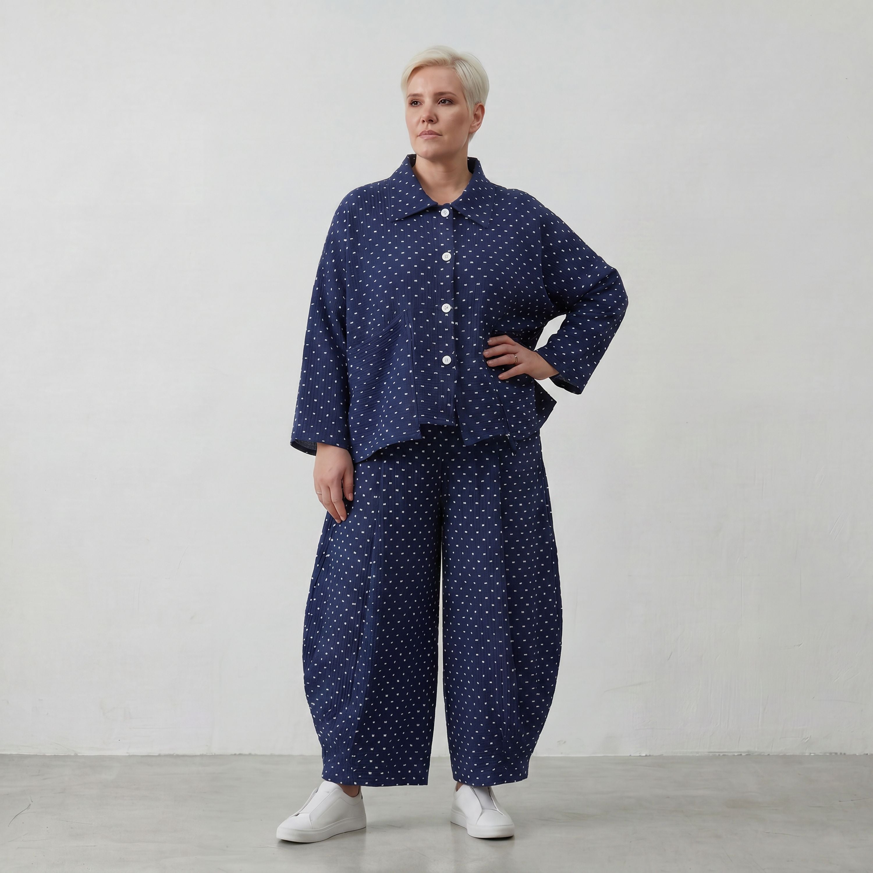 Leichte Jacquard-Jacke mit Hemdkragen in Dunkelblau Weiß