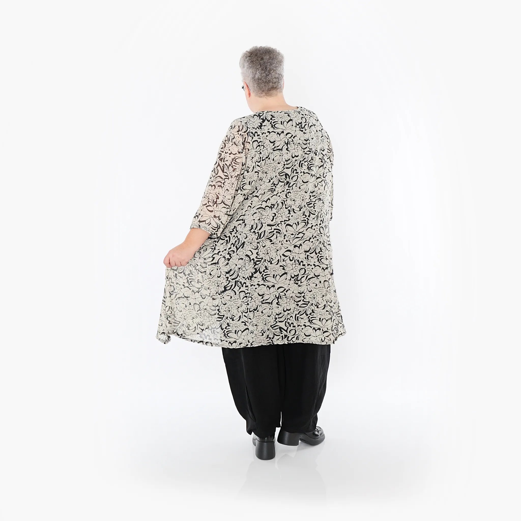 Chemise grande taille AKH Fashion 2666, écru-noir
