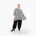 Chemise grande taille AKH Fashion 593, noire et blanche