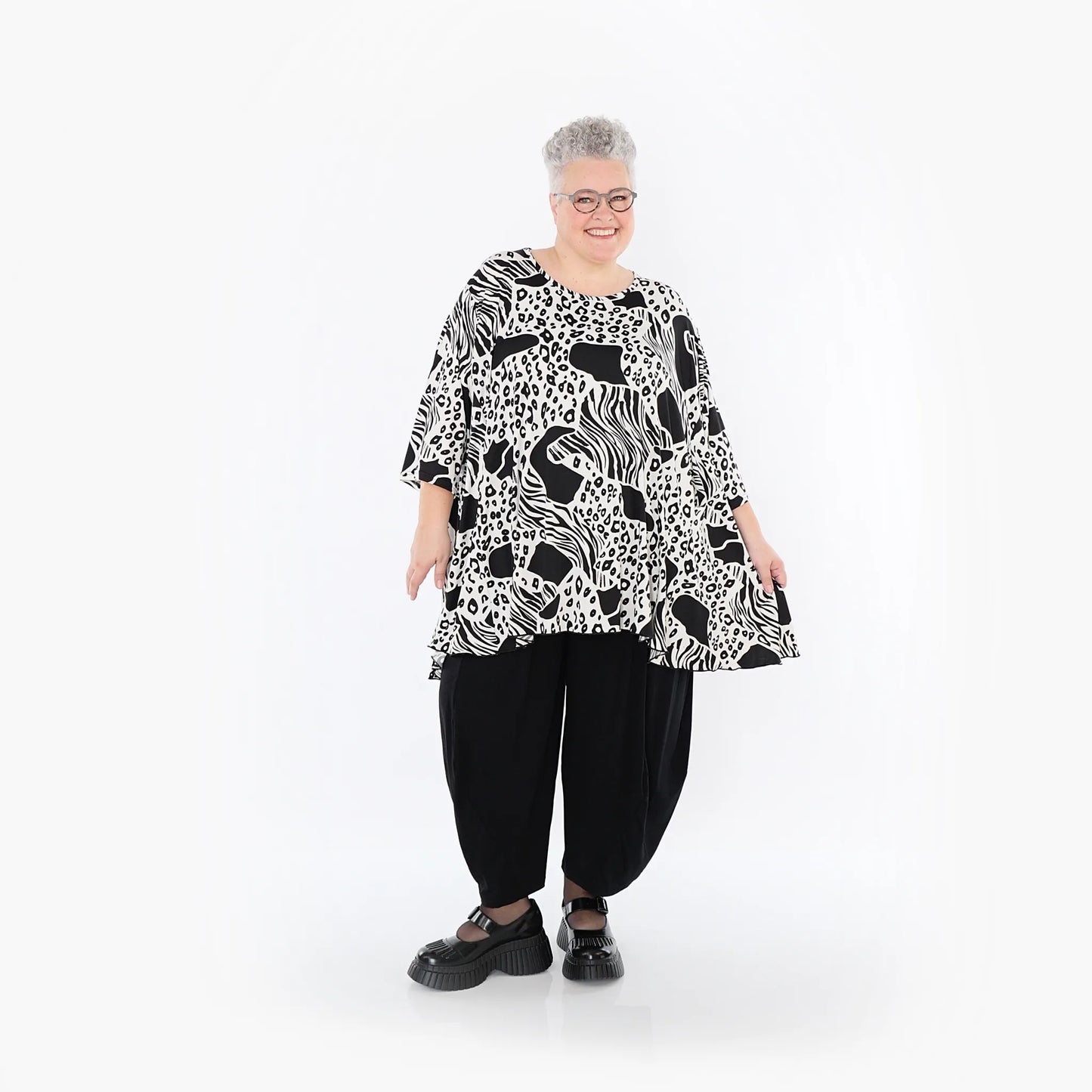 AKH Fashion 593 Big Shirt, Schwarz-Weiß