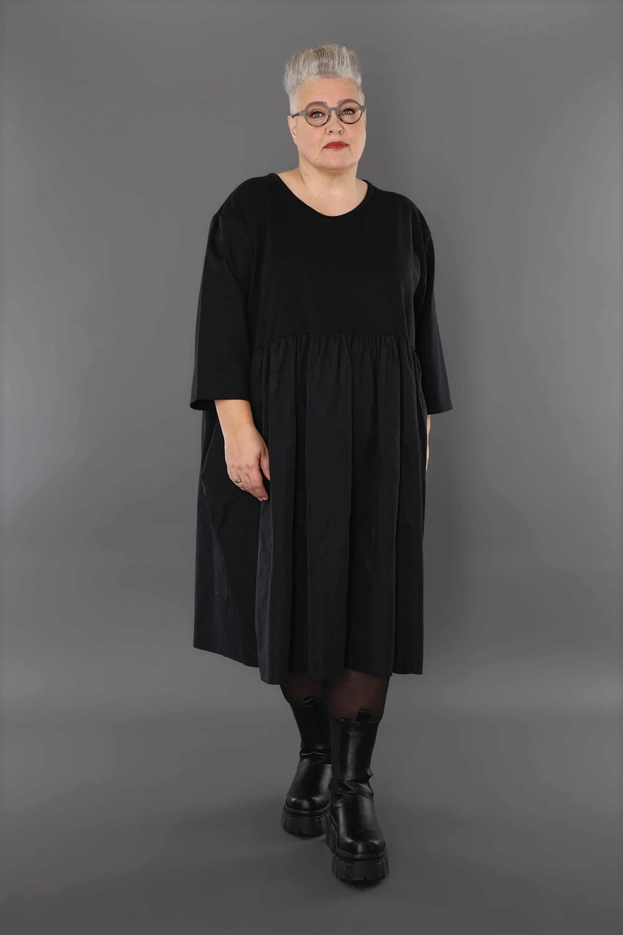 Robe AKH Premium 6967, noire