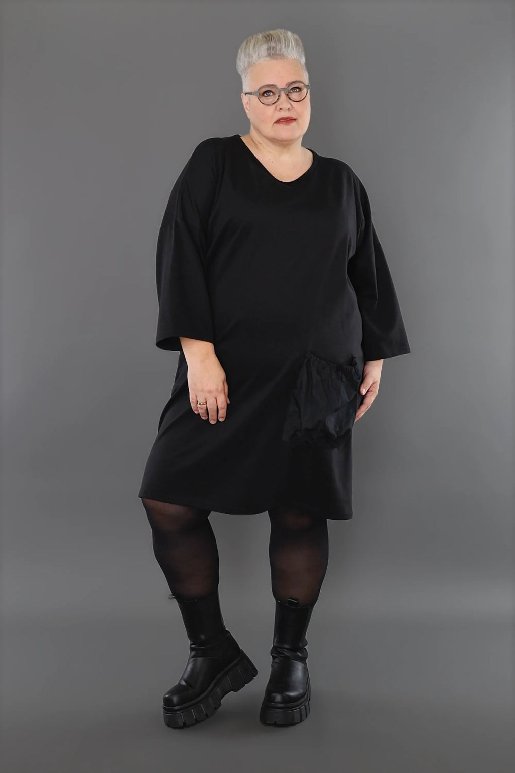 AKH Premium · Kleid · Stella · 7052 · Schwarz