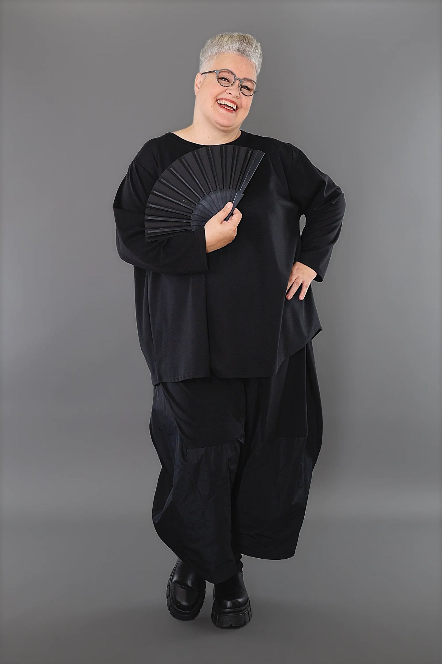 AKH Premium 6815 Shirt, Schwarz