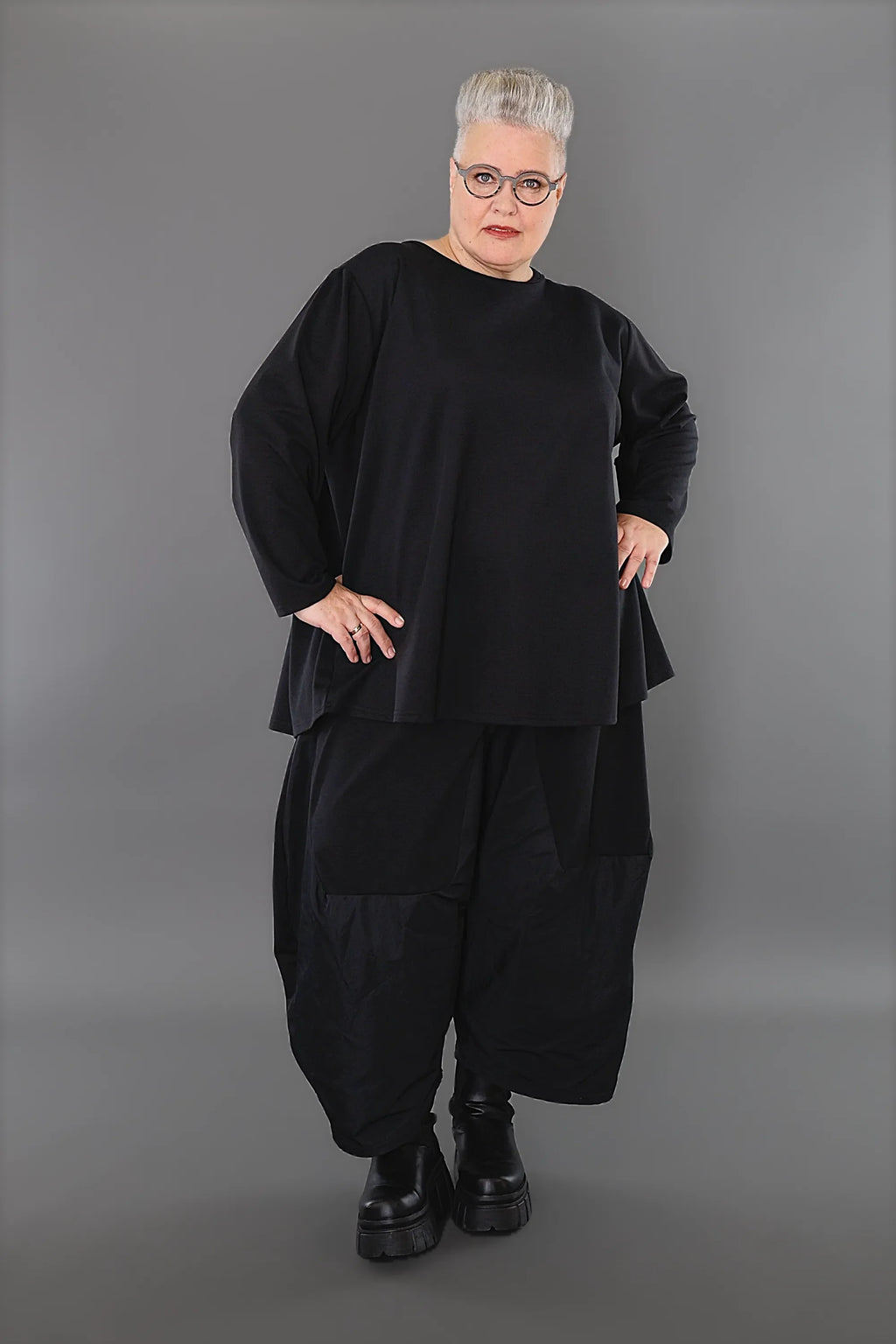 AKH Premium Shirt 6815 Milano, Schwarz