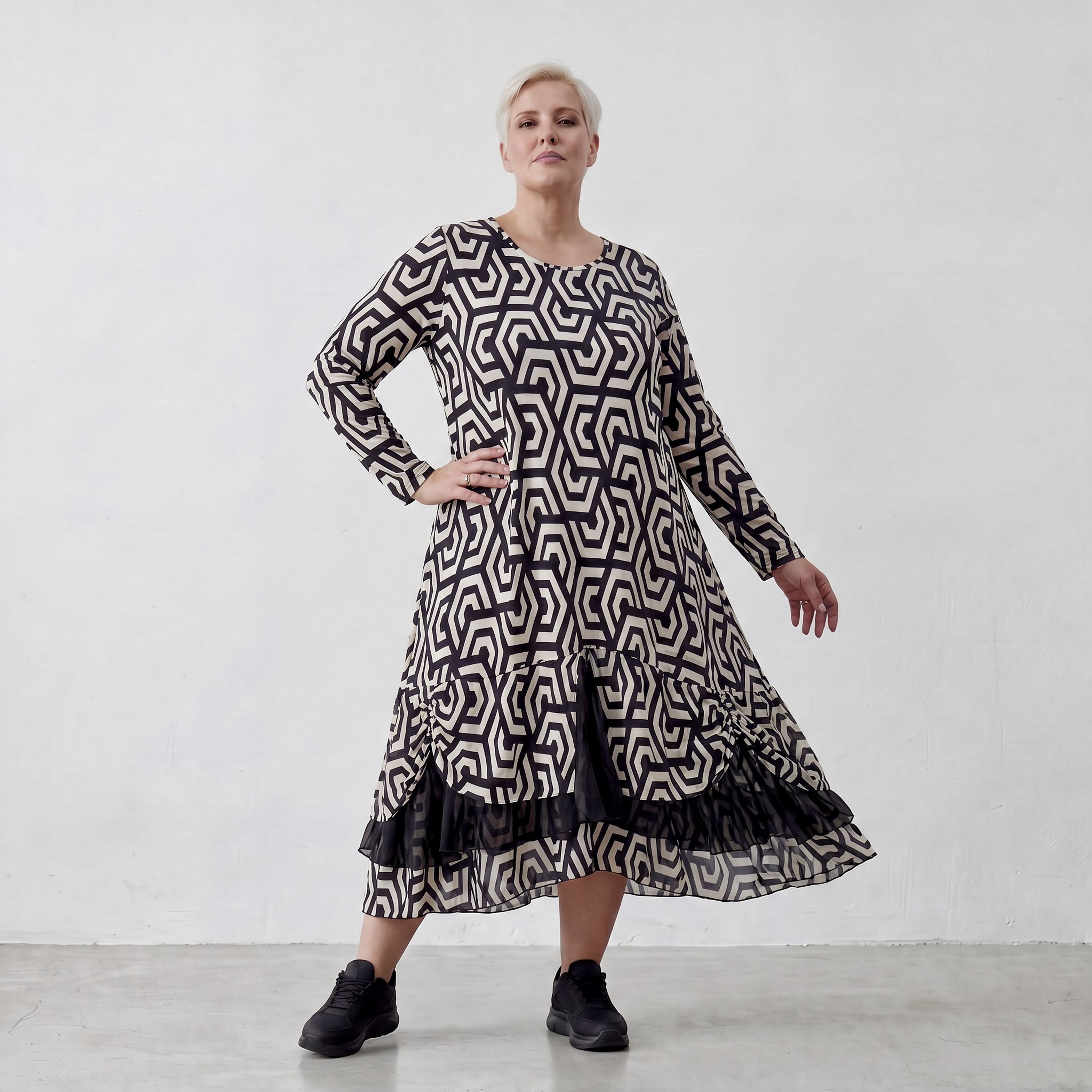 Robe AKH 6959, noir-écru