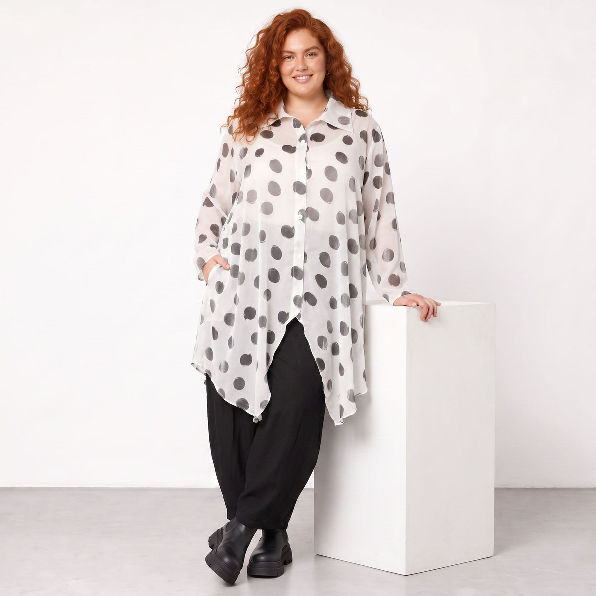 AKH Premium · Blouse · Amadora · 7150 · White/Grey