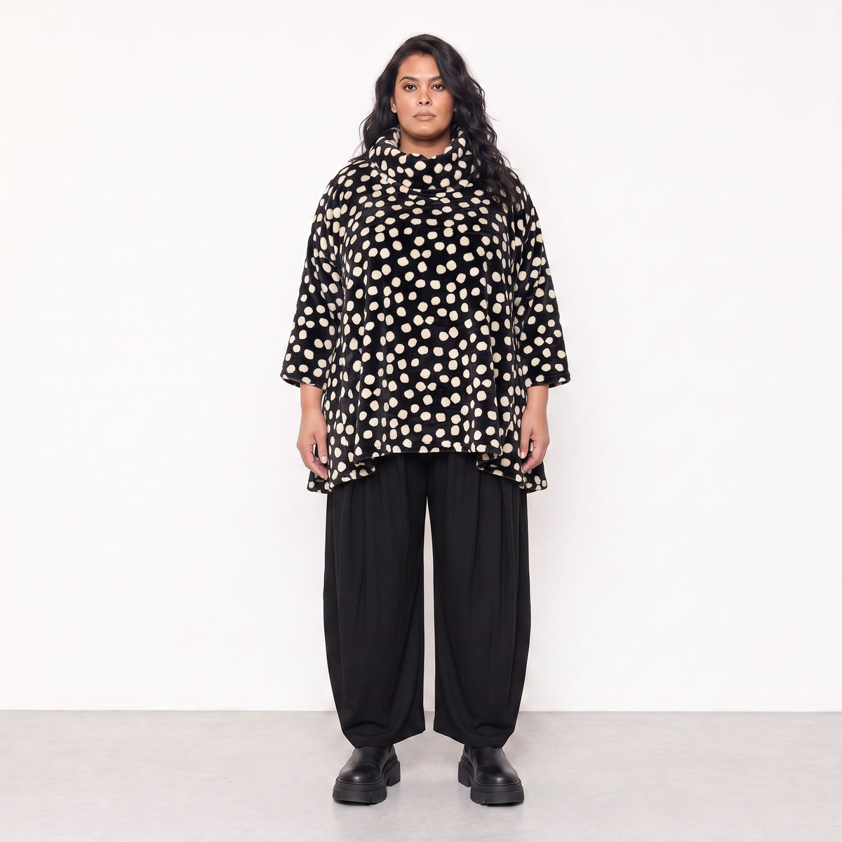 AKH Fashion · Shirt · Antonia · 593R · AshDots