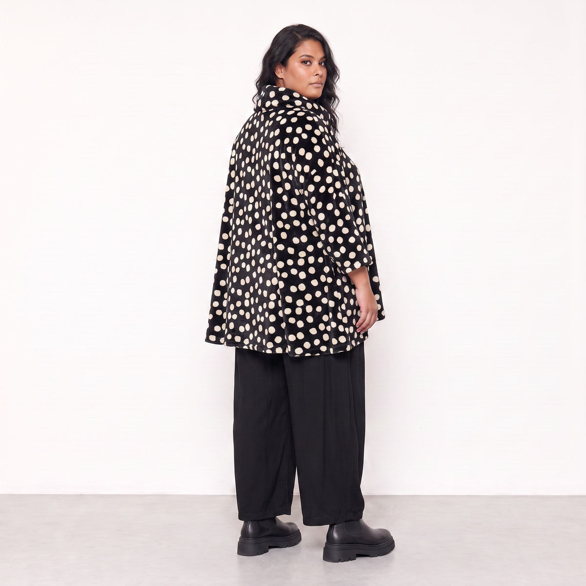 AKH Fashion · Shirt · Antonia · 593R · AshDots
